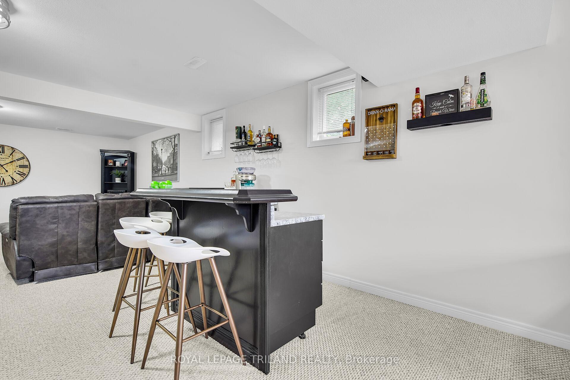 Photo 25 of 67 Deborah Drive, Strathroy-Caradoc, NE — HOMEH