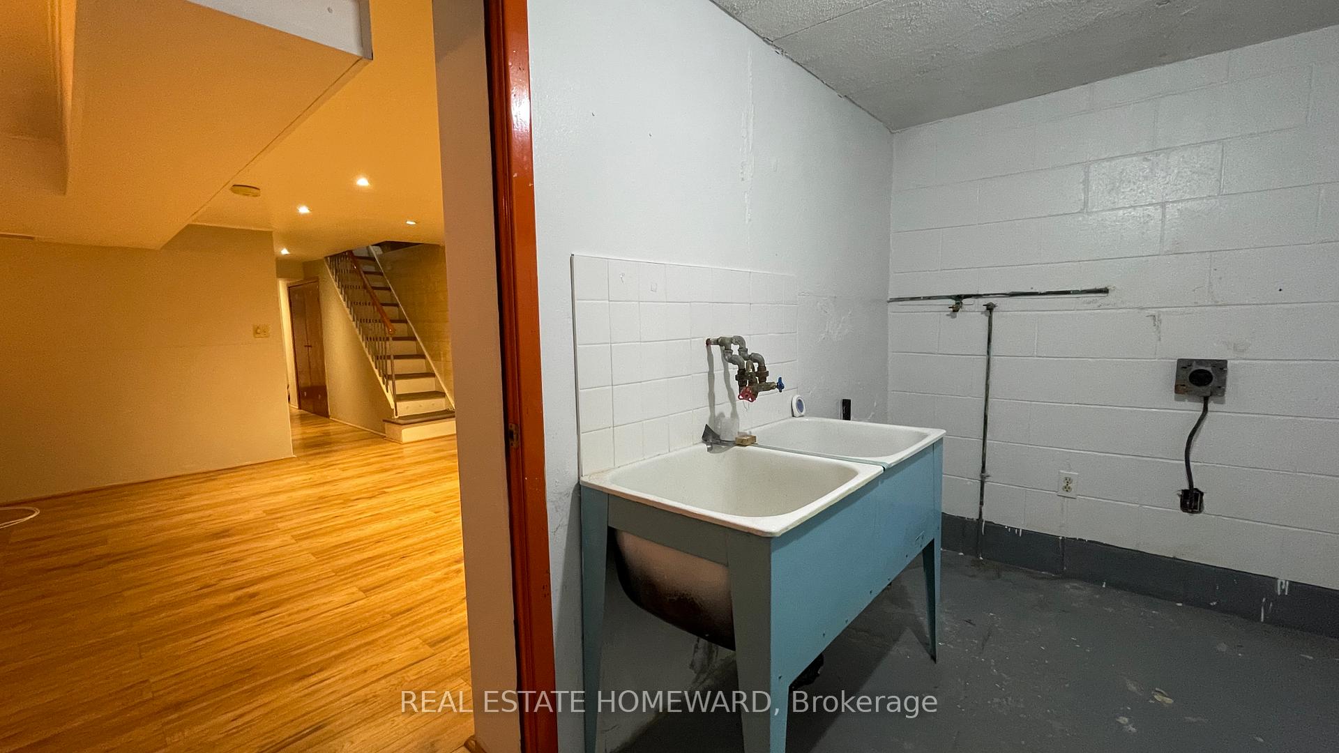 Photo 27 of 92 Barker Avenue, Toronto, Danforth Village-East York — HOMEH