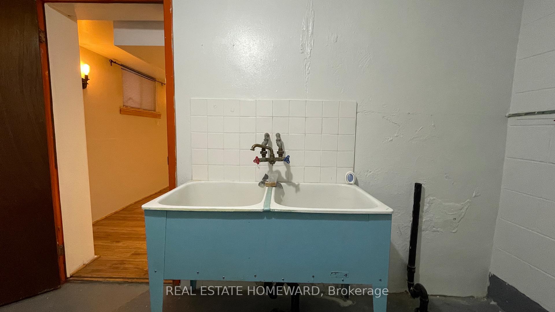 Photo 28 of 92 Barker Avenue, Toronto, Danforth Village-East York — HOMEH