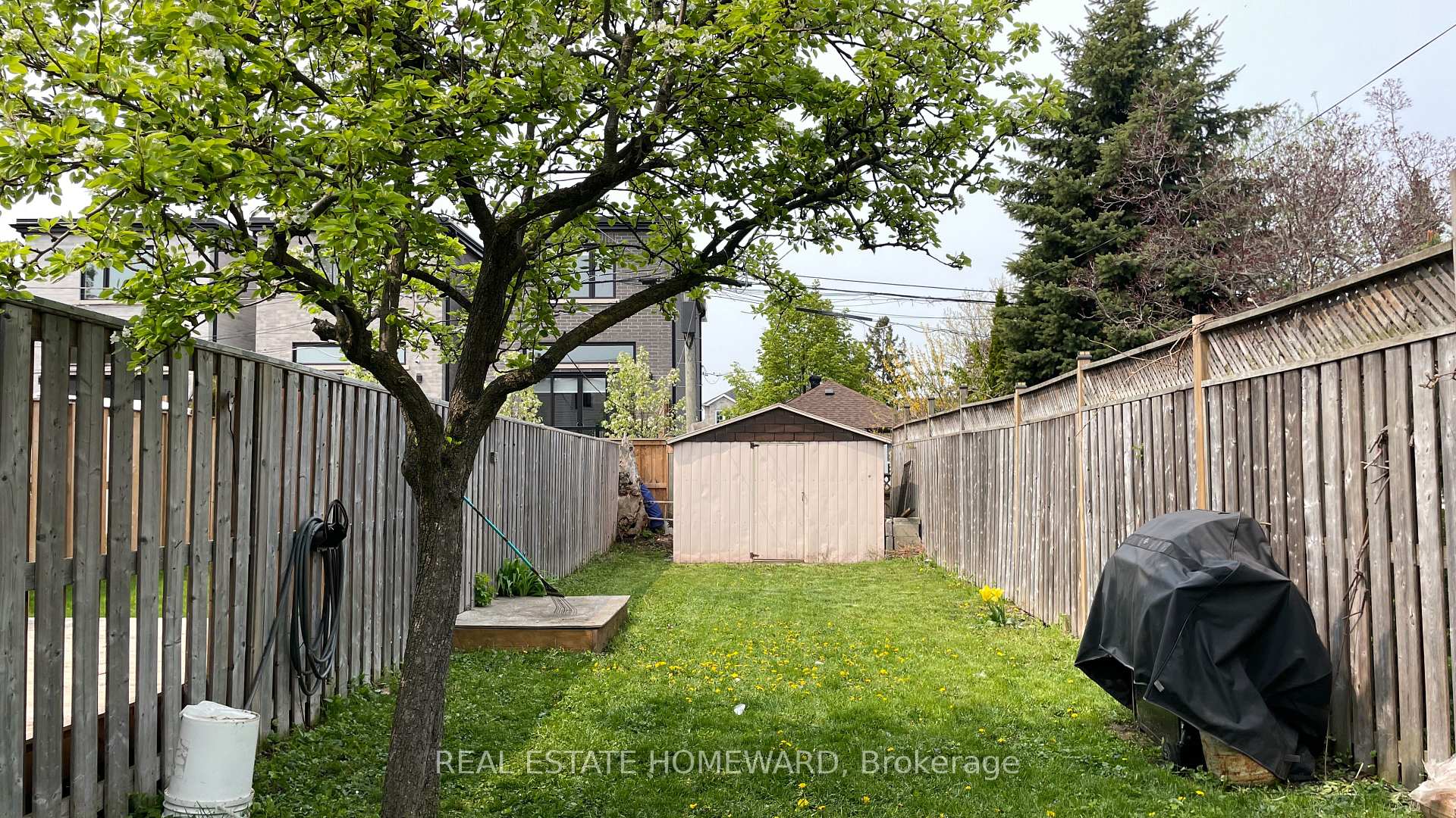 Photo 29 of 92 Barker Avenue, Toronto, Danforth Village-East York — HOMEH