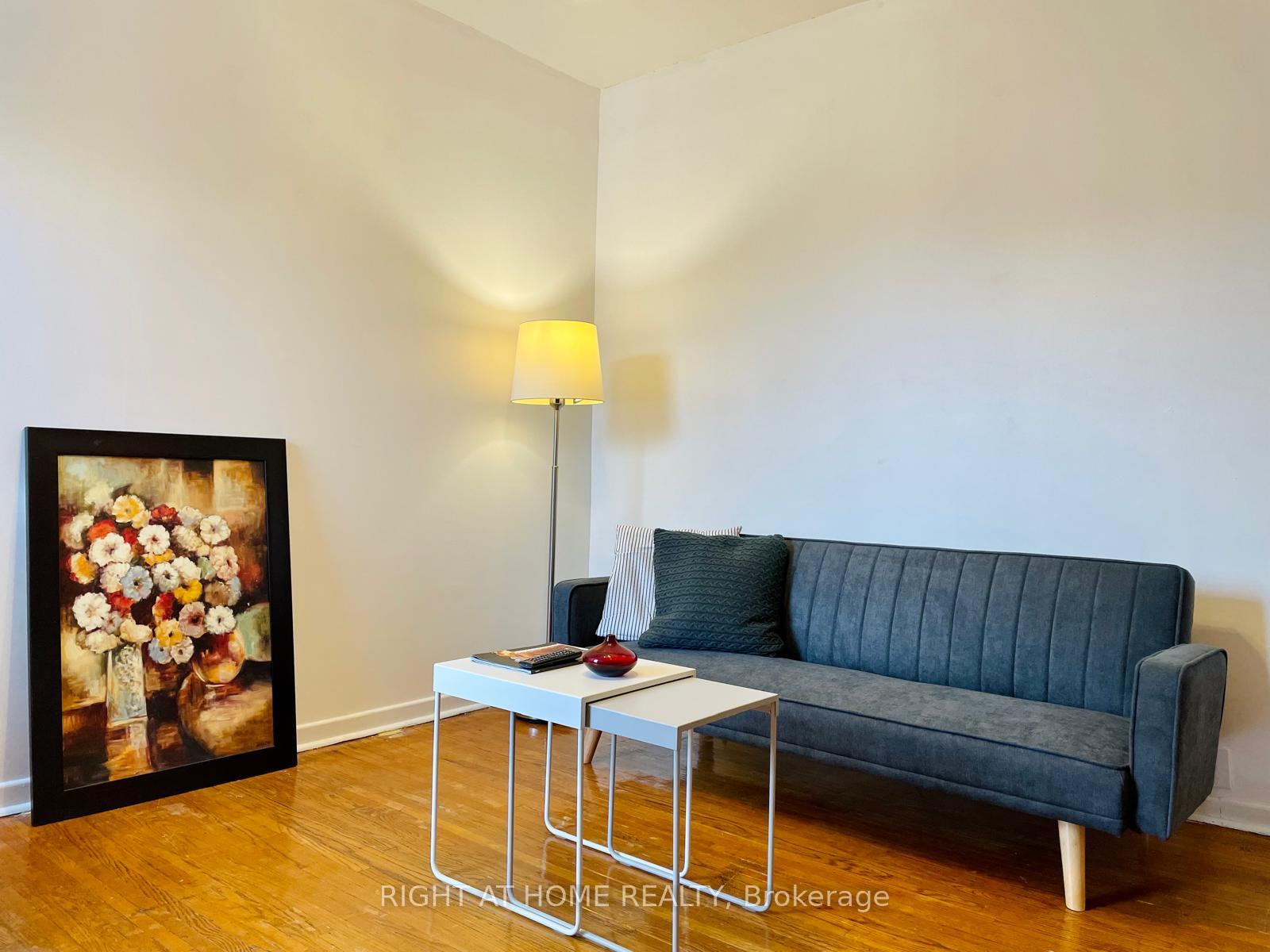Photo 16 of 65 Foxley Street, Toronto, Trinity-Bellwoods — HOMEH