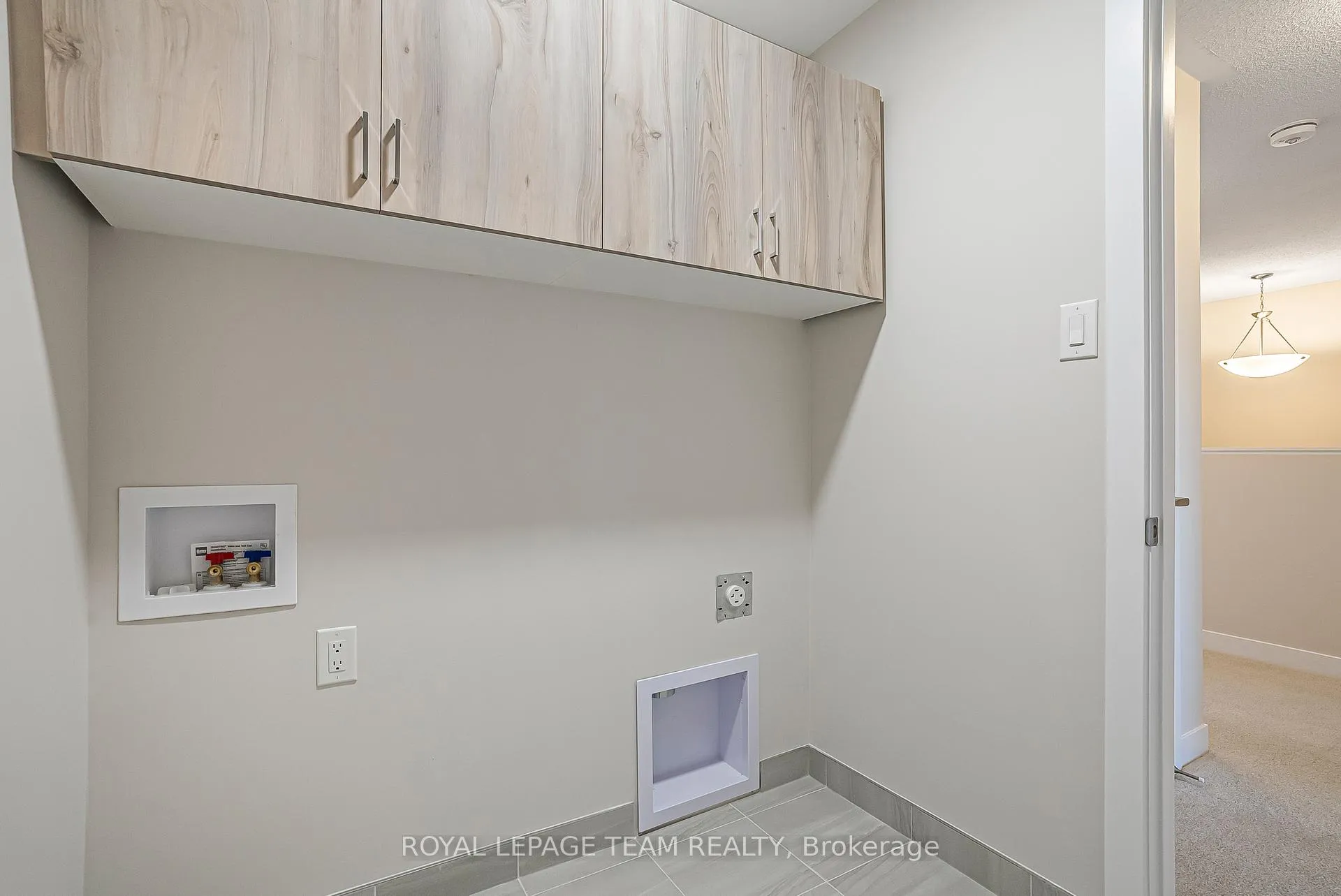 Photo 22 of 120 Beebalm Crescent, Ottawa, Barrhaven - Half Moon Bay — HOMEH
