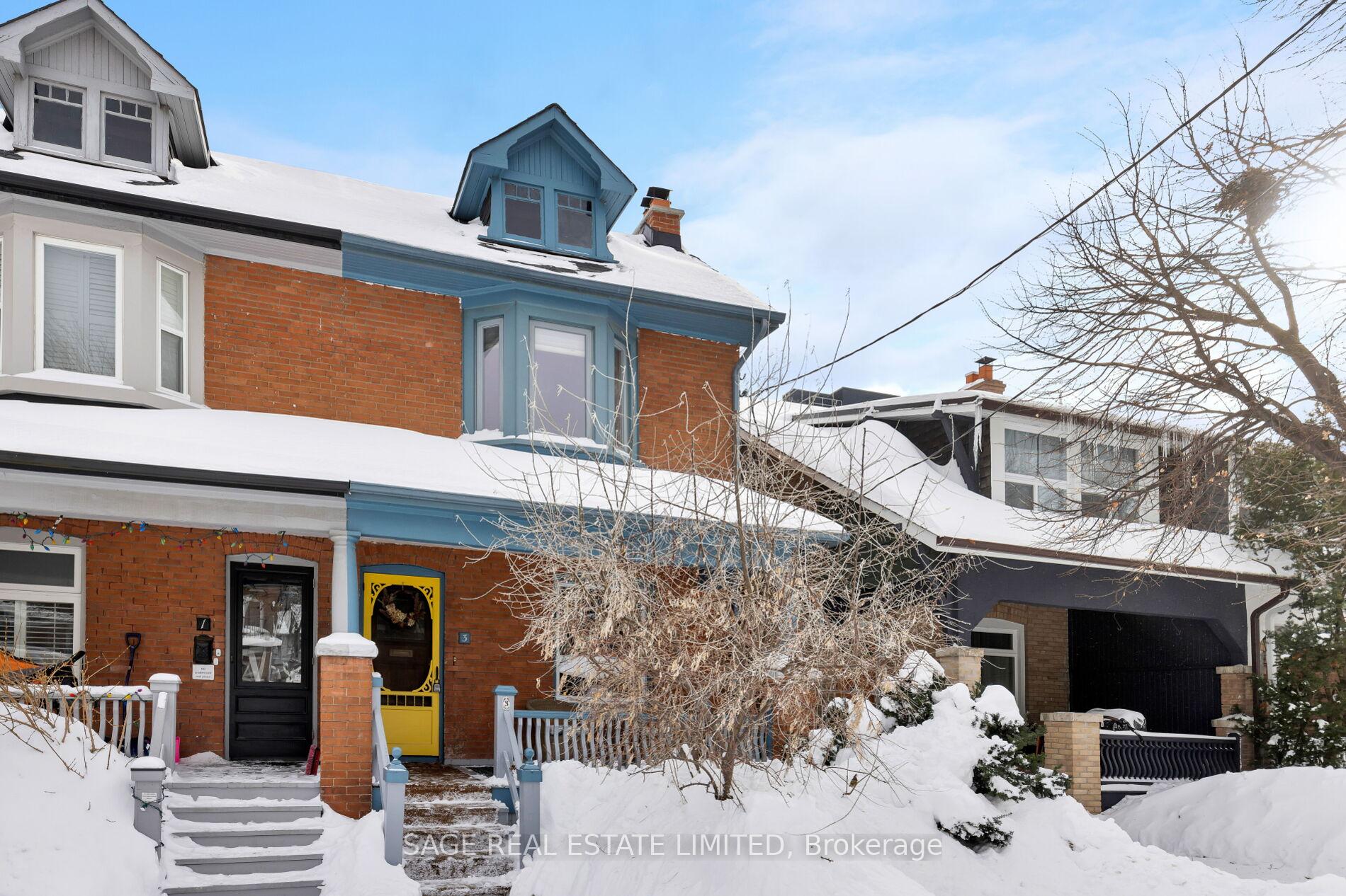 Photo 2 of 3 Barrie Avenue, Toronto, Humewood-Cedarvale — HOMEH