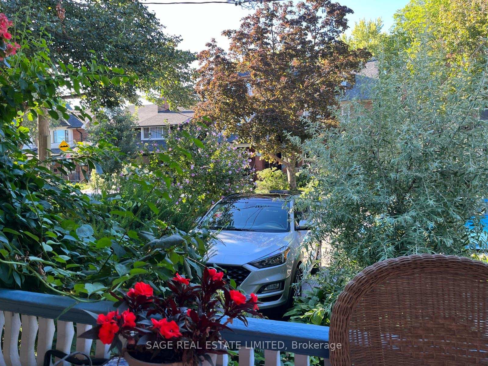 Photo 27 of 3 Barrie Avenue, Toronto, Humewood-Cedarvale — HOMEH