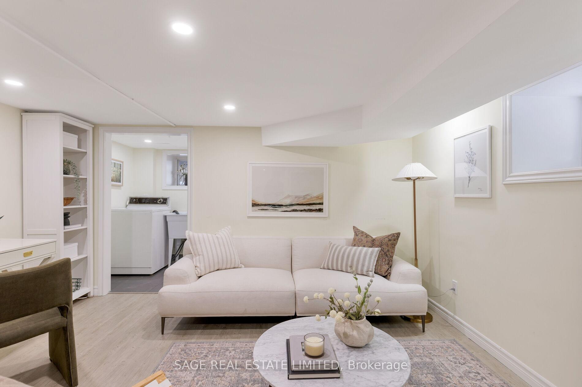 Photo 40 of 3 Barrie Avenue, Toronto, Humewood-Cedarvale — HOMEH