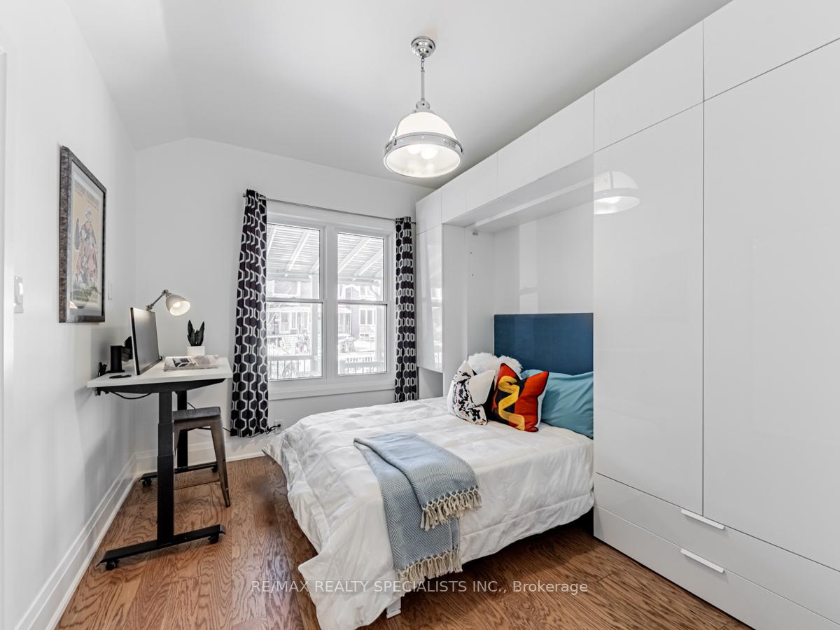 Photo 3 of 29 Moutray Street, Toronto, Little Portugal — HOMEH