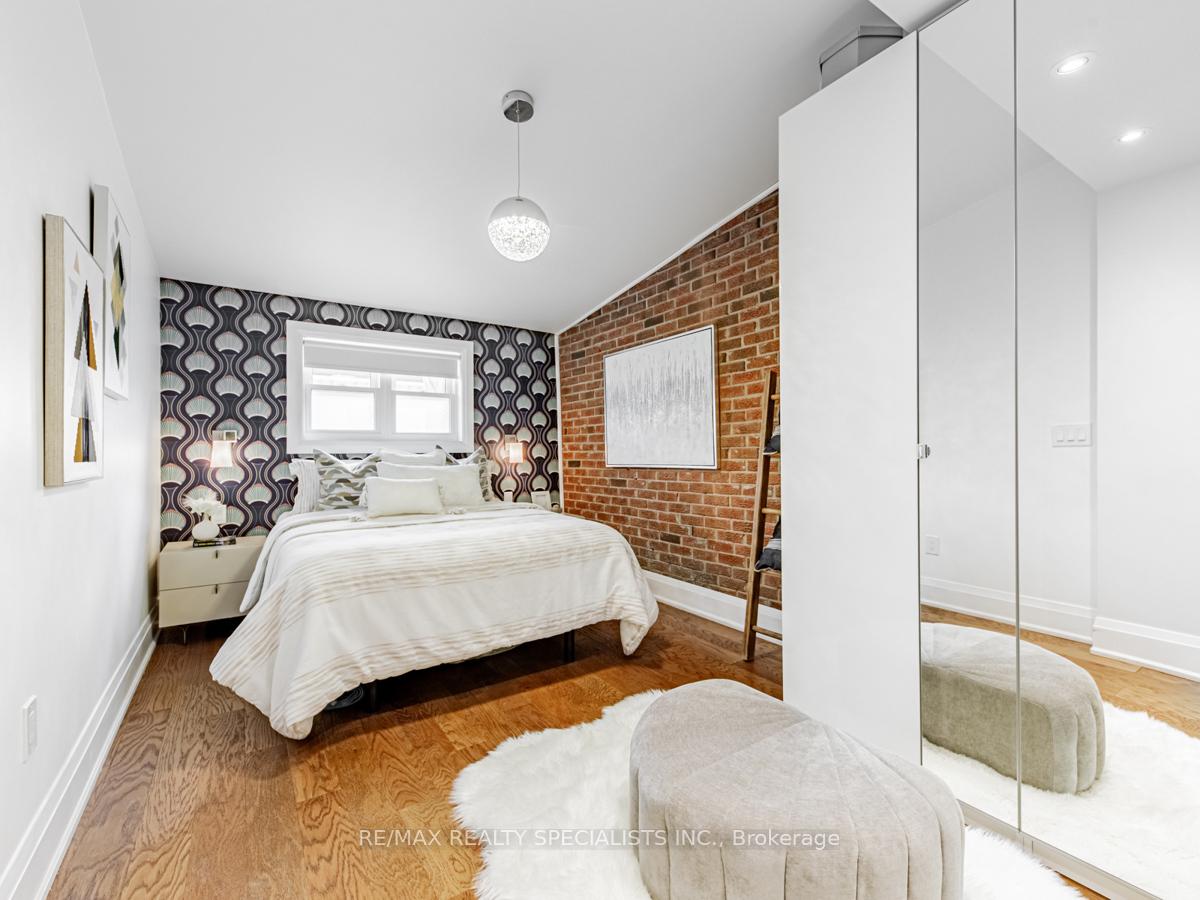 Photo 17 of 29 Moutray Street, Toronto, Little Portugal — HOMEH