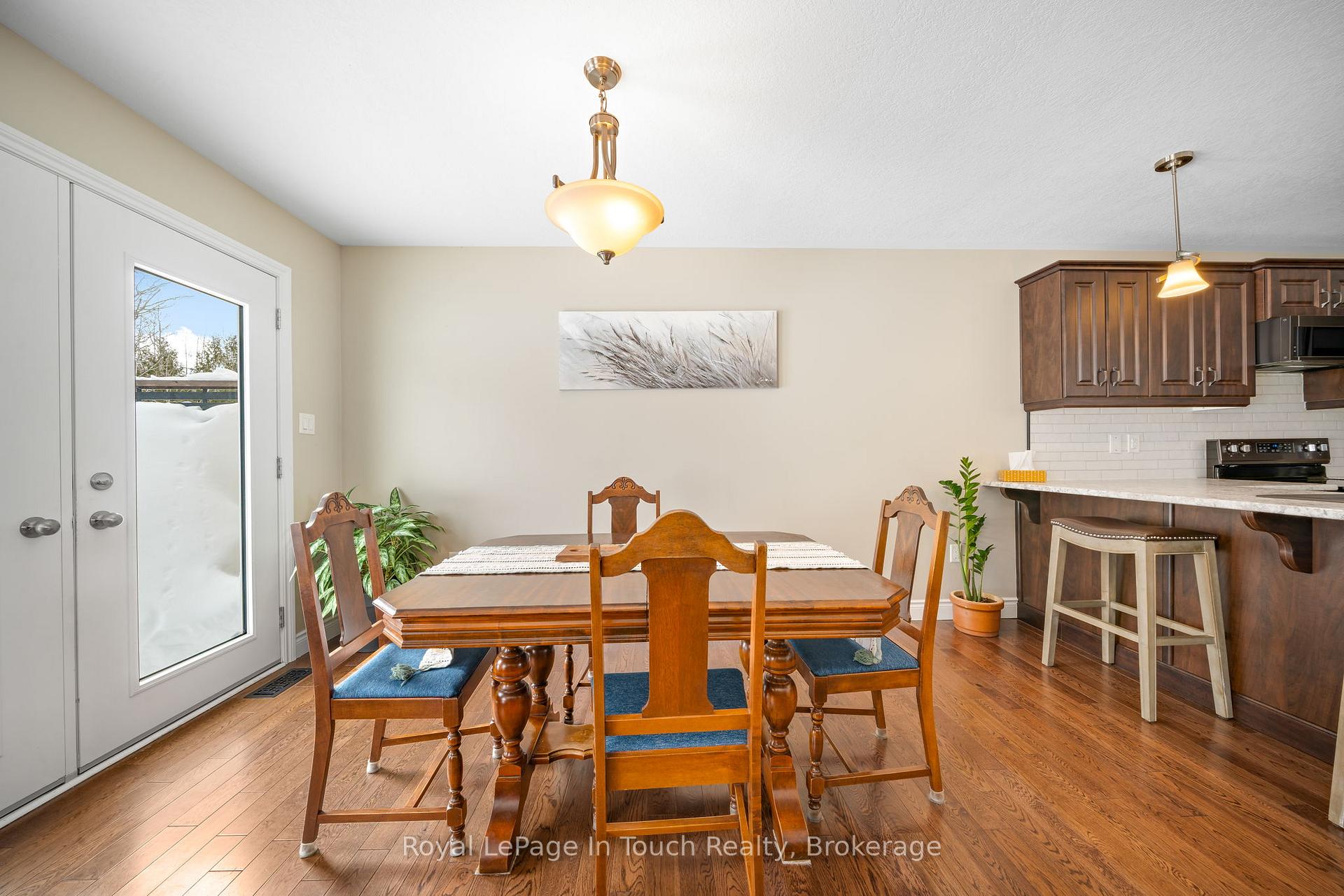 Photo 13 of 15 Ralph Dalton Boulevard, Tay, Victoria Harbour — HOMEH