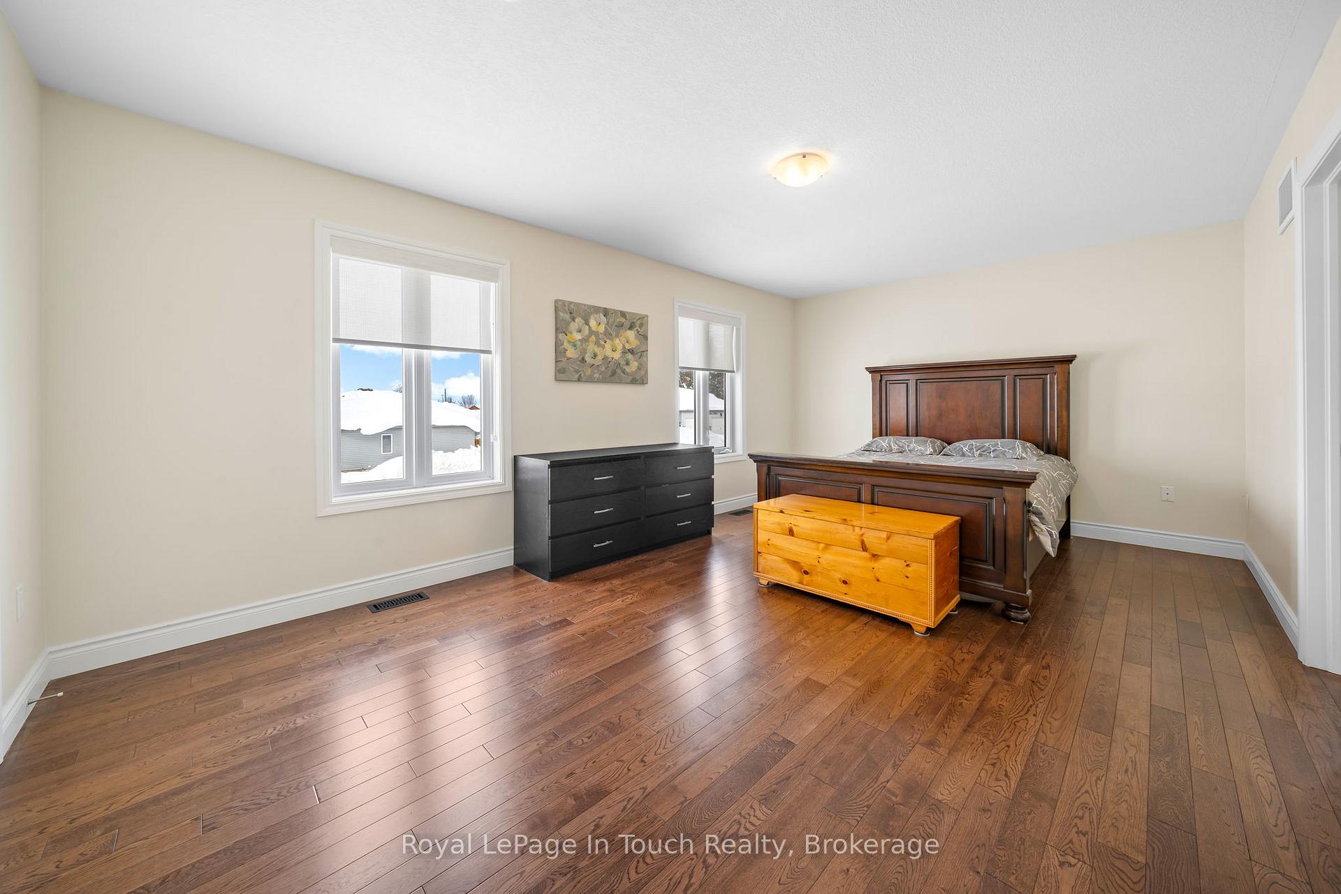 Photo 19 of 15 Ralph Dalton Boulevard, Tay, Victoria Harbour — HOMEH
