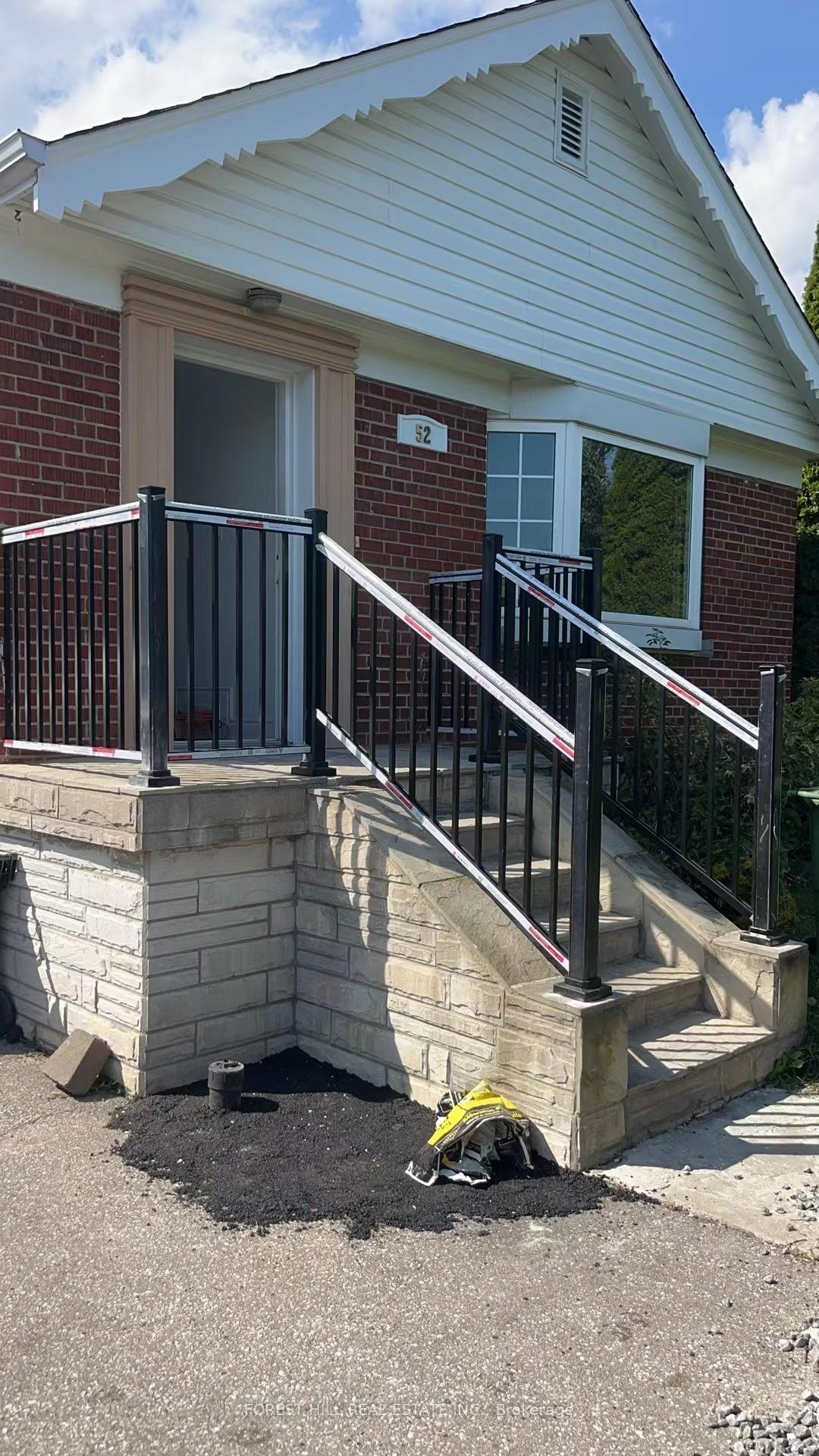 Front of Unit Bsmt Unit B, 52 Inniswood Drive