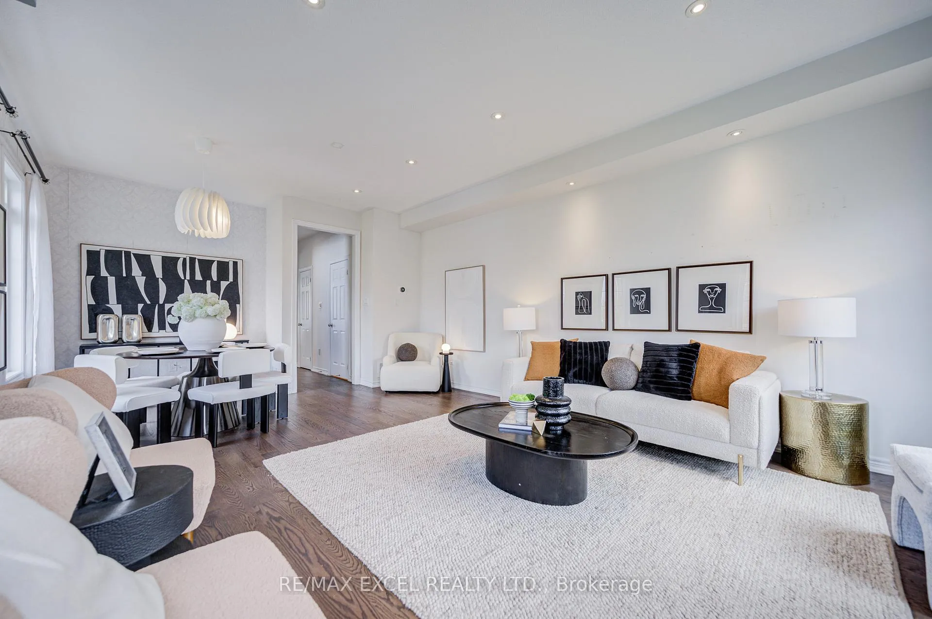 Photo 11 of 301 Delray Drive, Markham, Greensborough — HOMEH