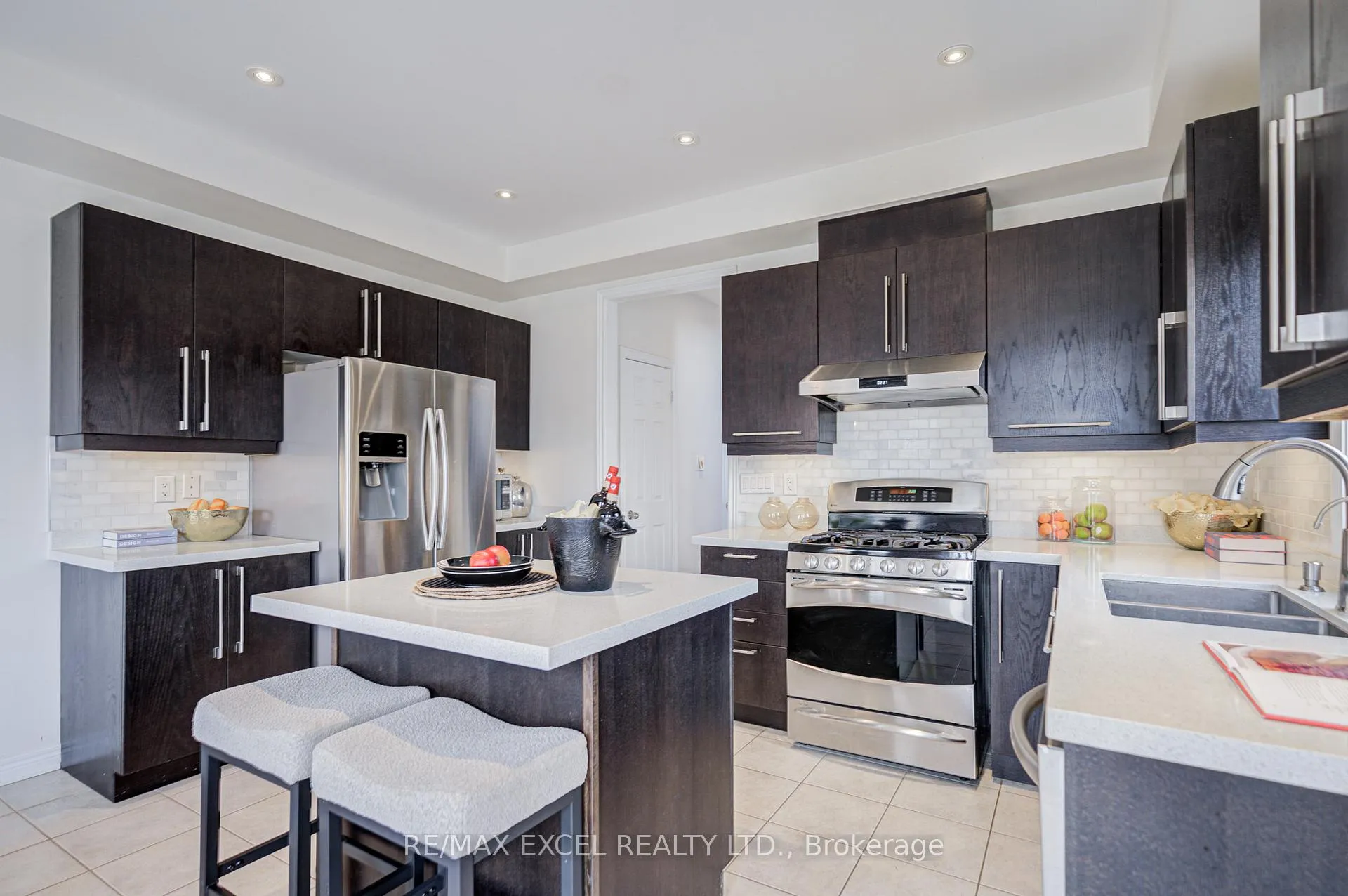 Photo 15 of 301 Delray Drive, Markham, Greensborough — HOMEH