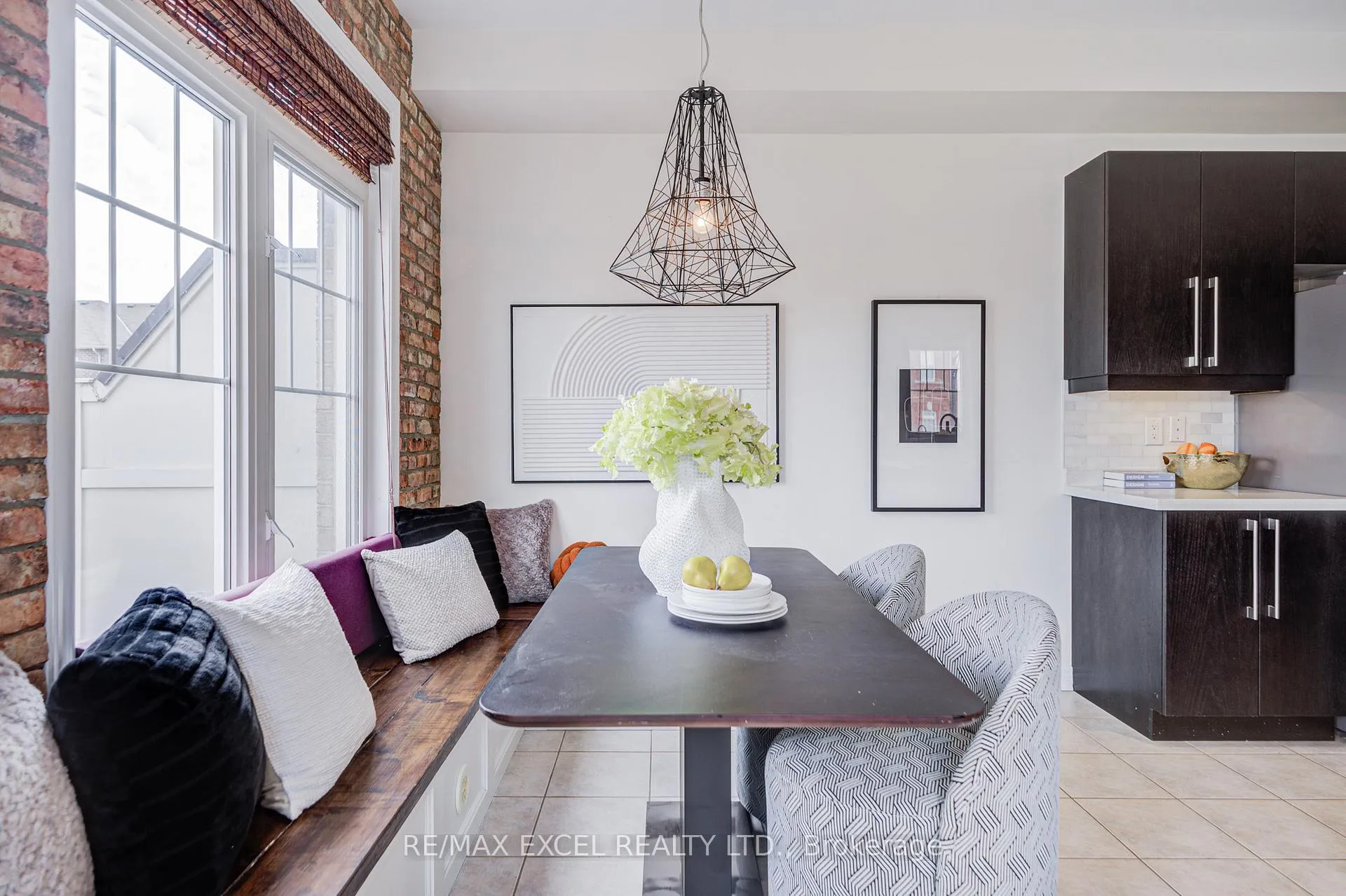Photo 17 of 301 Delray Drive, Markham, Greensborough — HOMEH