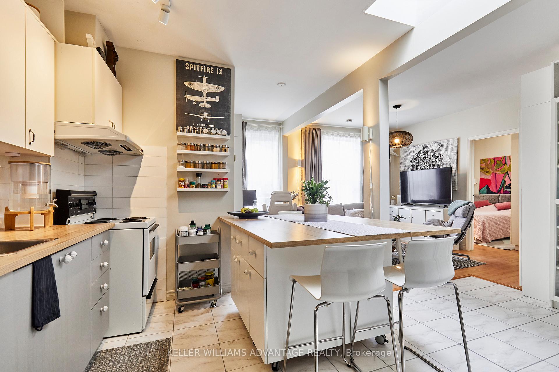 Photo 4 of 280 Woodfield Road, Toronto, Greenwood-Coxwell — HOMEH