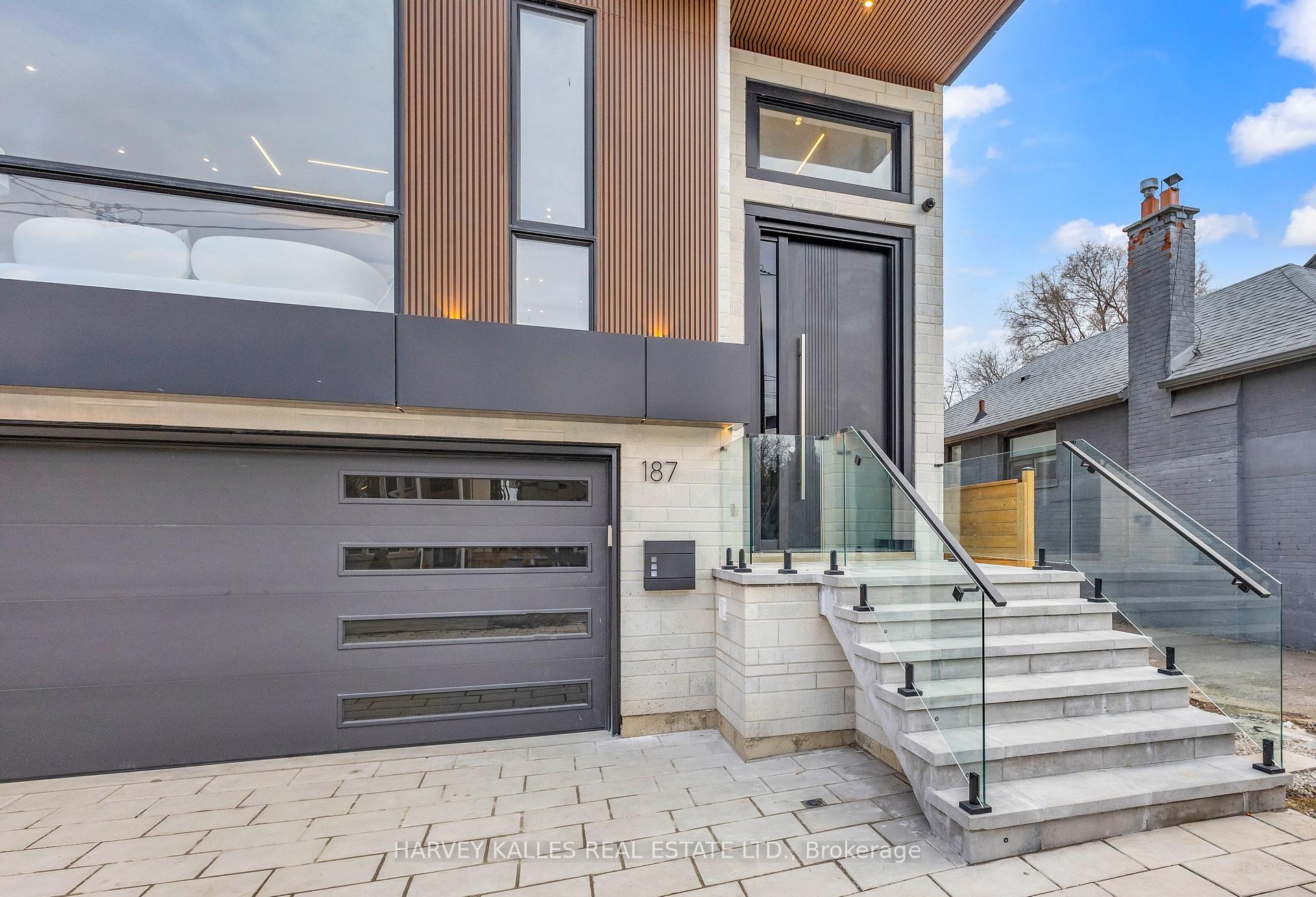 Photo 2 of 187 Roe Avenue, Toronto, Bedford Park-Nortown — HOMEH