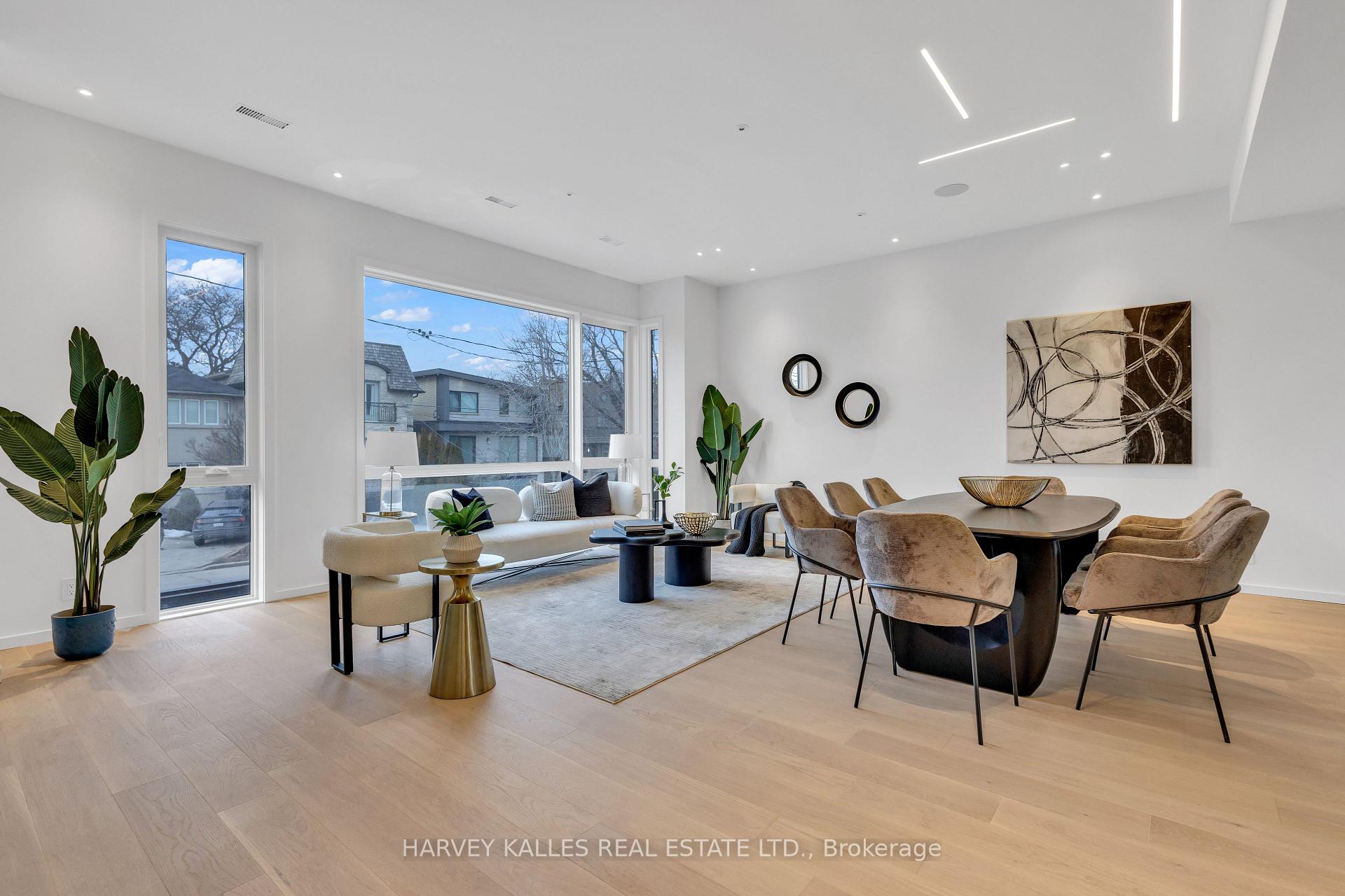 Photo 5 of 187 Roe Avenue, Toronto, Bedford Park-Nortown — HOMEH