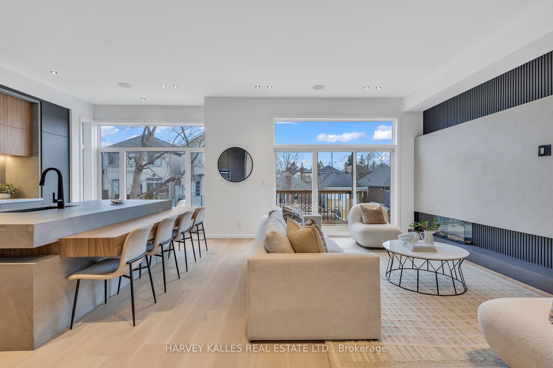 Photo 11 of 187 Roe Avenue, Toronto, Bedford Park-Nortown — HOMEH