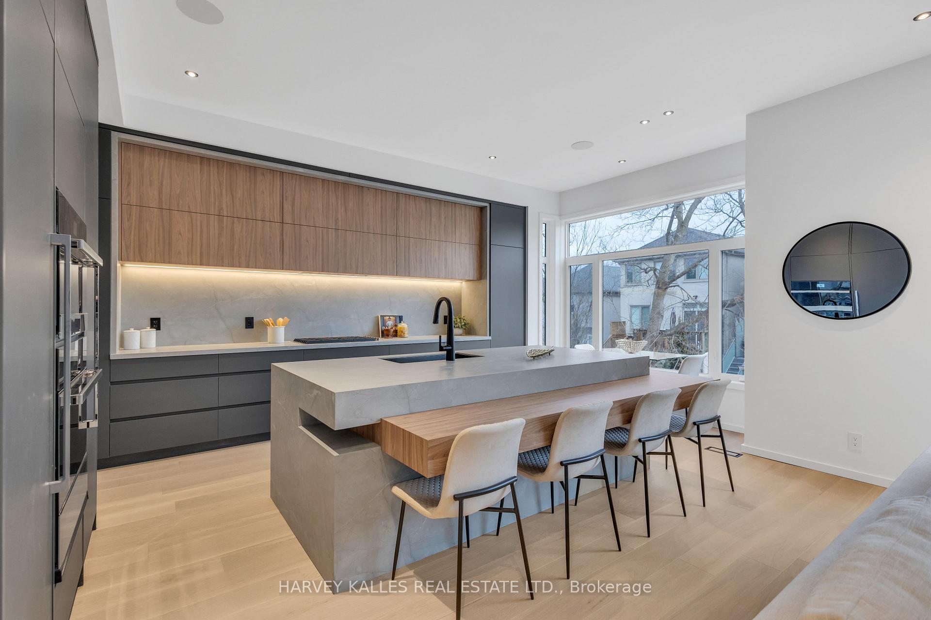 Photo 15 of 187 Roe Avenue, Toronto, Bedford Park-Nortown — HOMEH