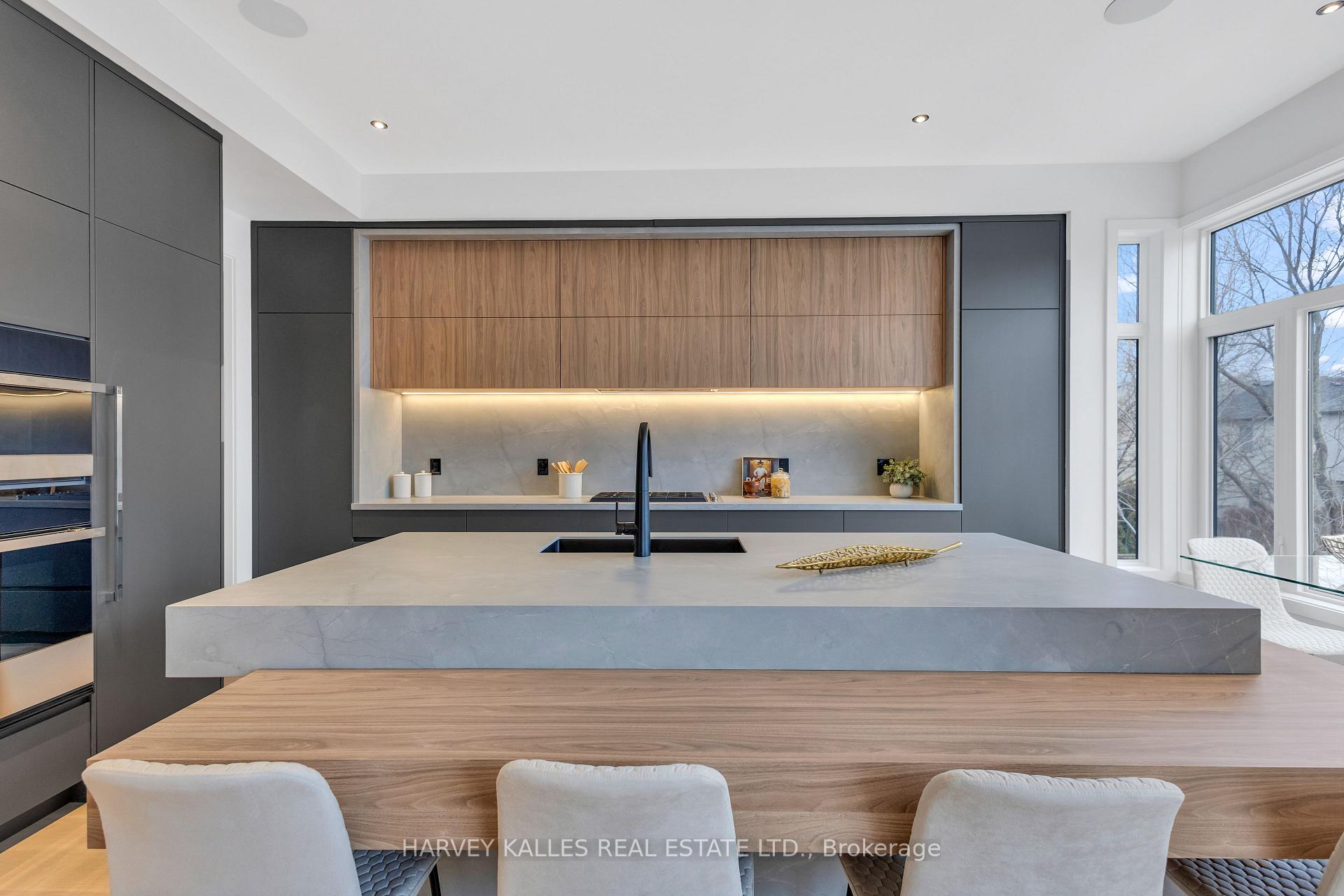 Photo 16 of 187 Roe Avenue, Toronto, Bedford Park-Nortown — HOMEH