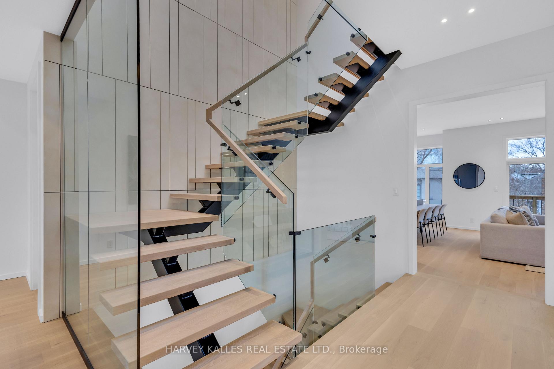 Photo 22 of 187 Roe Avenue, Toronto, Bedford Park-Nortown — HOMEH