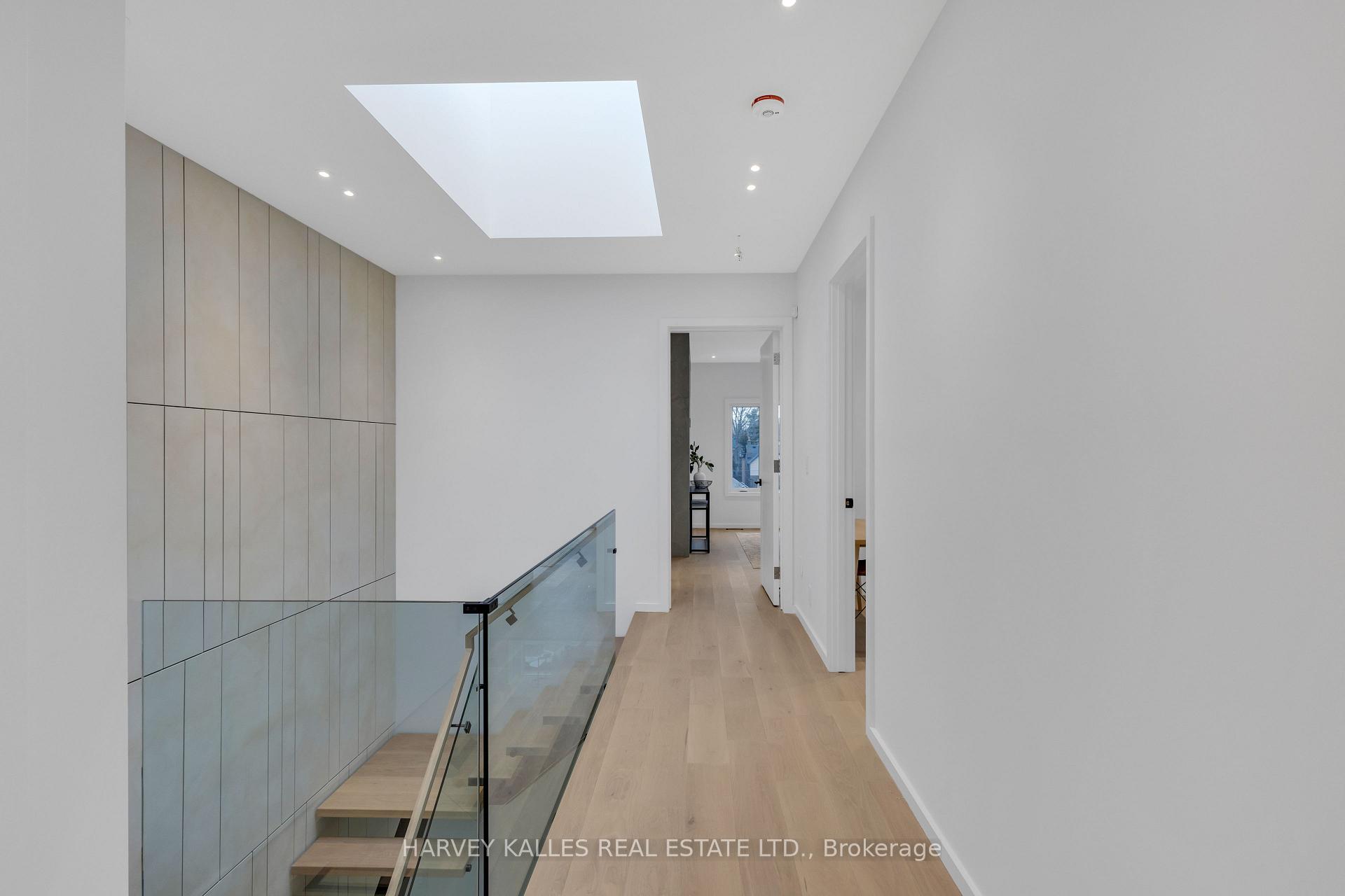 Photo 24 of 187 Roe Avenue, Toronto, Bedford Park-Nortown — HOMEH