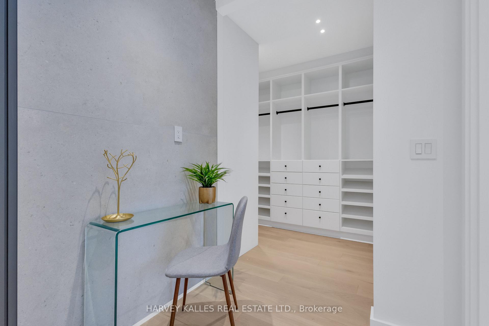 Photo 28 of 187 Roe Avenue, Toronto, Bedford Park-Nortown — HOMEH