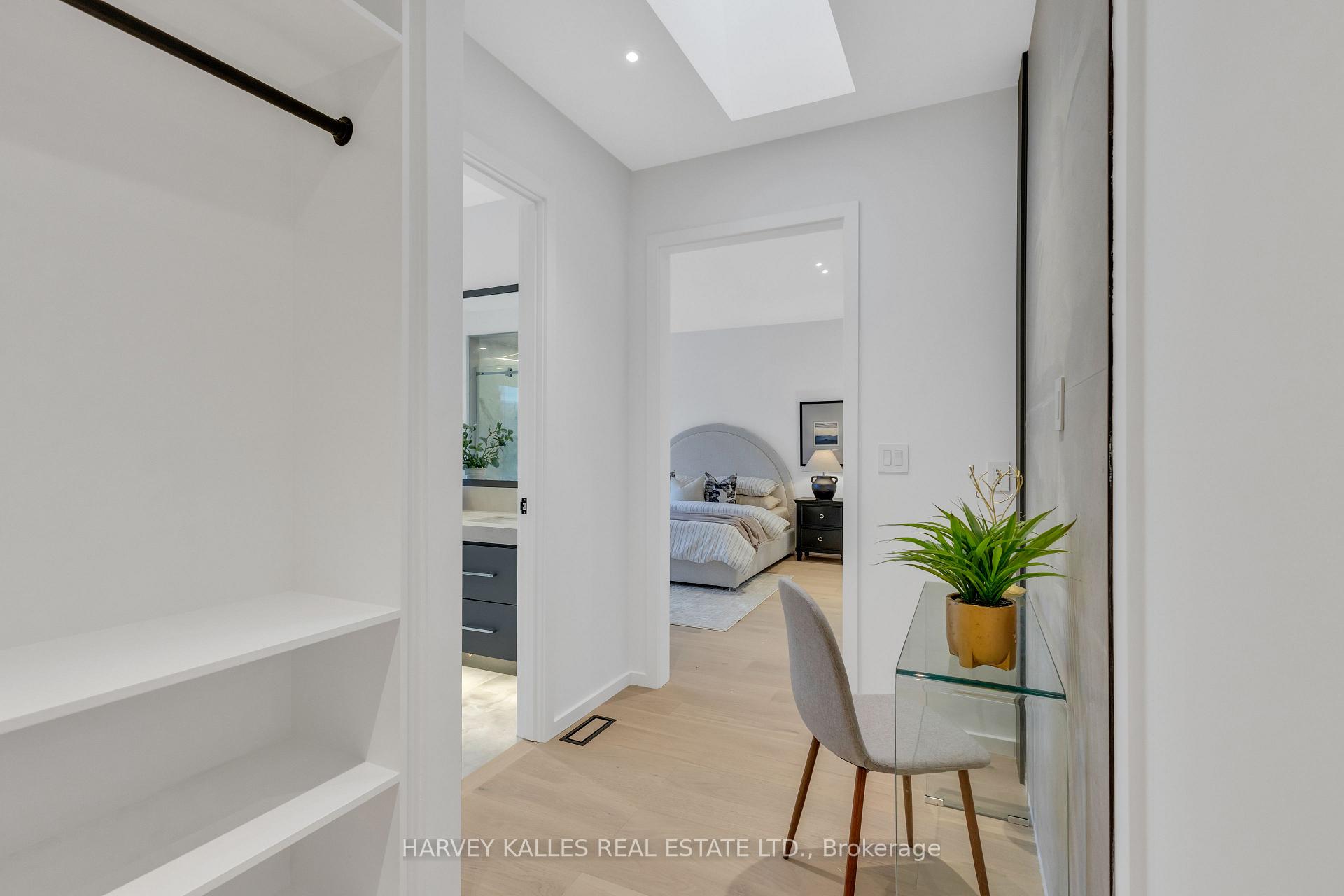 Photo 29 of 187 Roe Avenue, Toronto, Bedford Park-Nortown — HOMEH