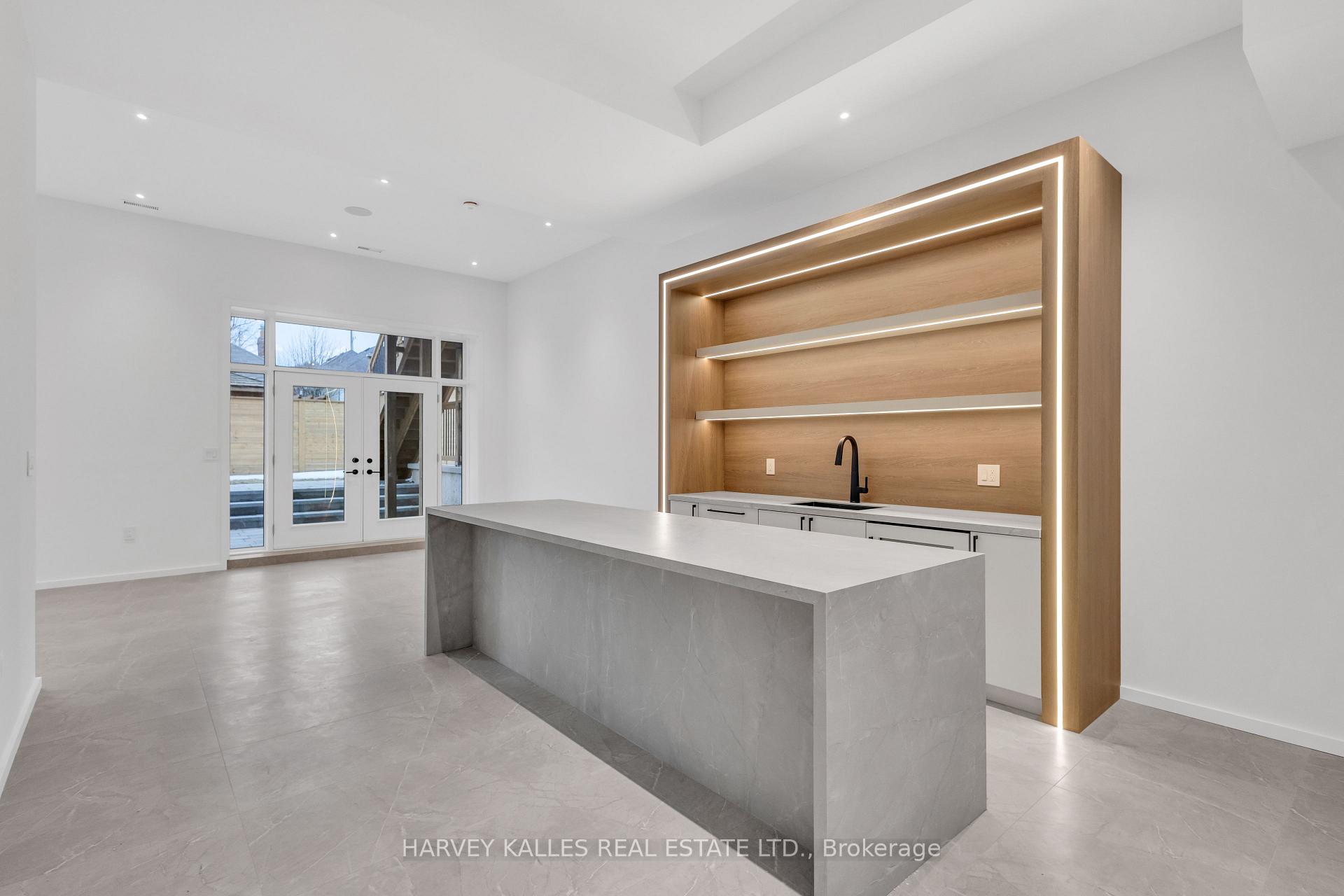 Photo 41 of 187 Roe Avenue, Toronto, Bedford Park-Nortown — HOMEH