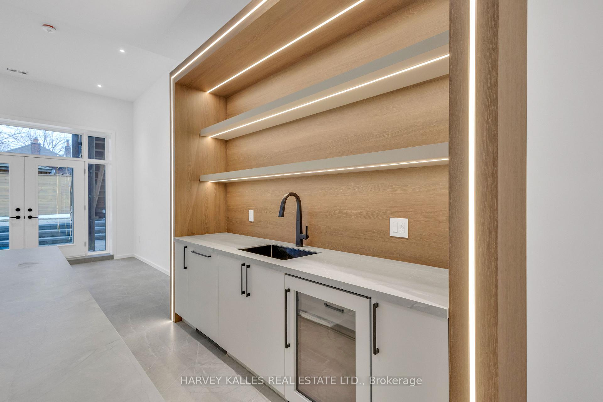 Photo 42 of 187 Roe Avenue, Toronto, Bedford Park-Nortown — HOMEH