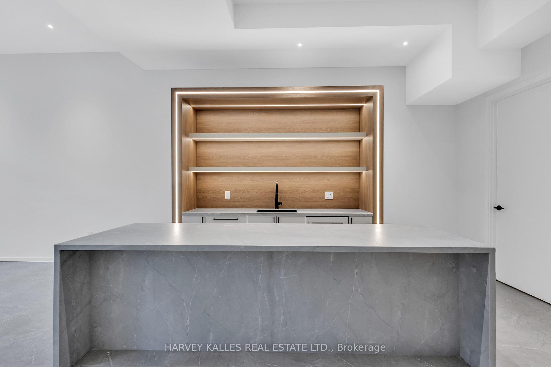 Photo 43 of 187 Roe Avenue, Toronto, Bedford Park-Nortown — HOMEH