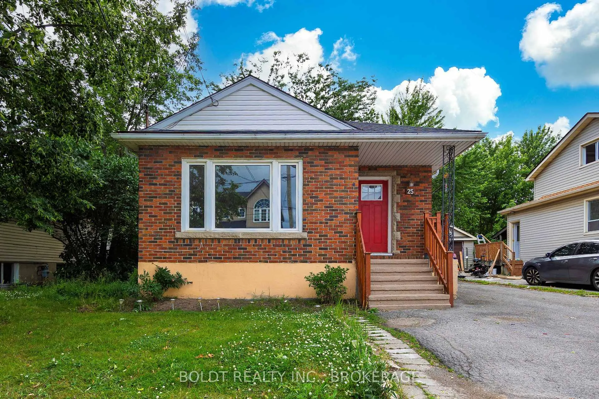 Photo 1 of 25 King Street, Thorold, Thorold Downtown — HOMEH