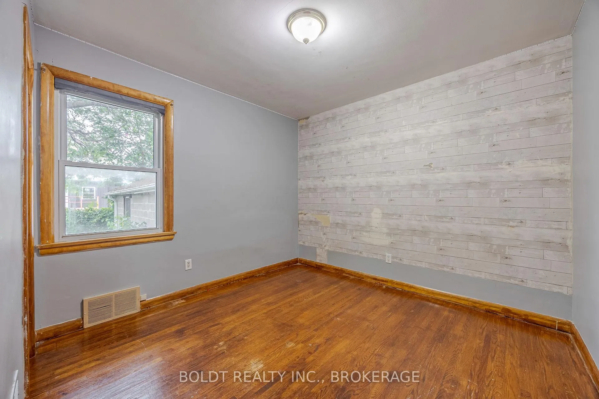 Photo 12 of 25 King Street, Thorold, Thorold Downtown — HOMEH