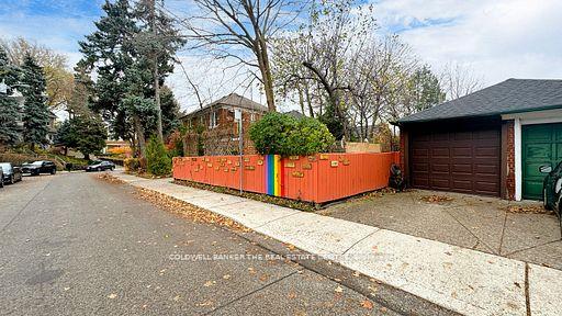 Photo 27 of 261 Winona Drive, Toronto, Oakwood Village — HOMEH