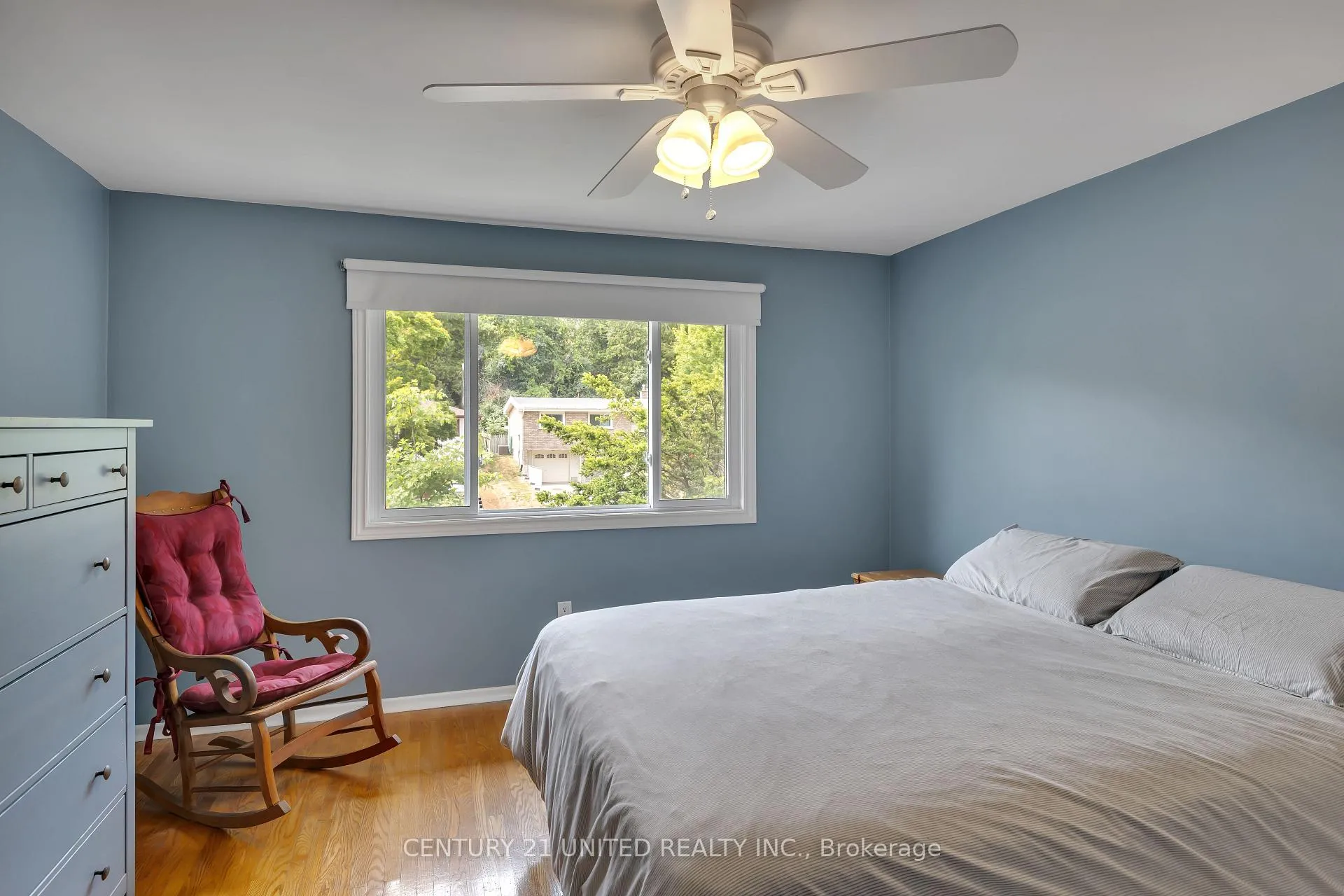 Photo 17 of 1296 Edmison Drive, Peterborough, Northcrest Ward 5 — HOMEH