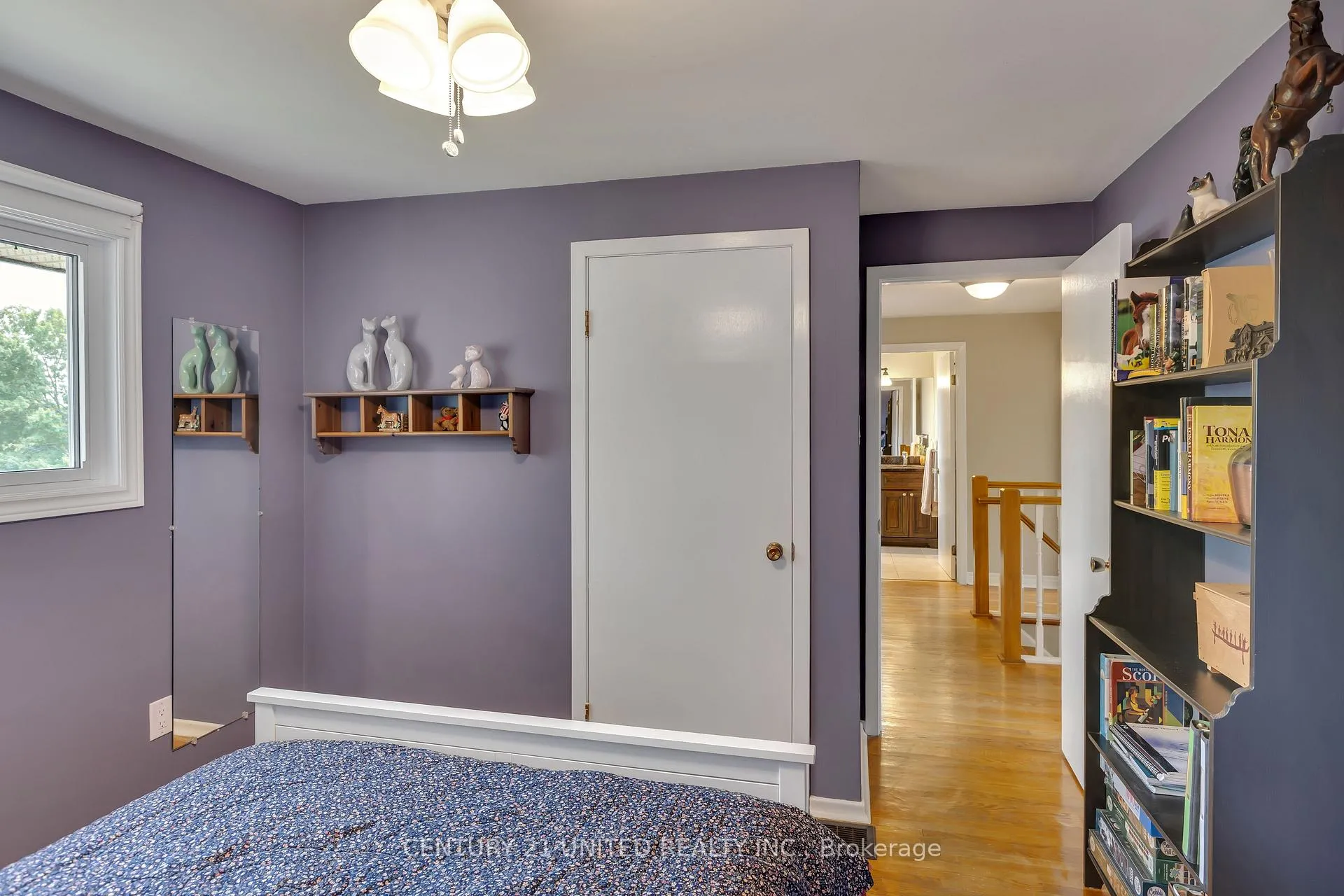 Photo 21 of 1296 Edmison Drive, Peterborough, Northcrest Ward 5 — HOMEH