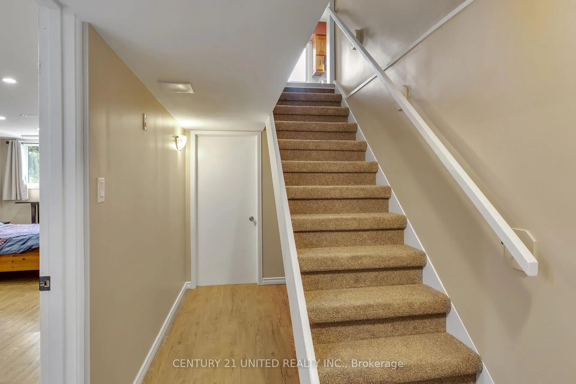 Photo 27 of 1296 Edmison Drive, Peterborough, Northcrest Ward 5 — HOMEH