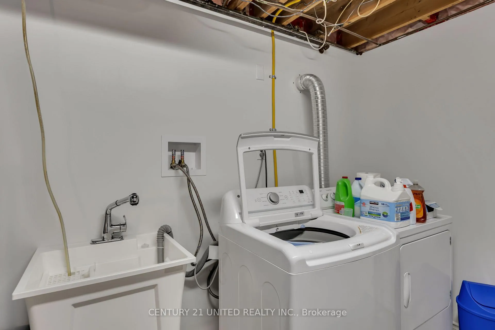 Photo 32 of 1296 Edmison Drive, Peterborough, Northcrest Ward 5 — HOMEH