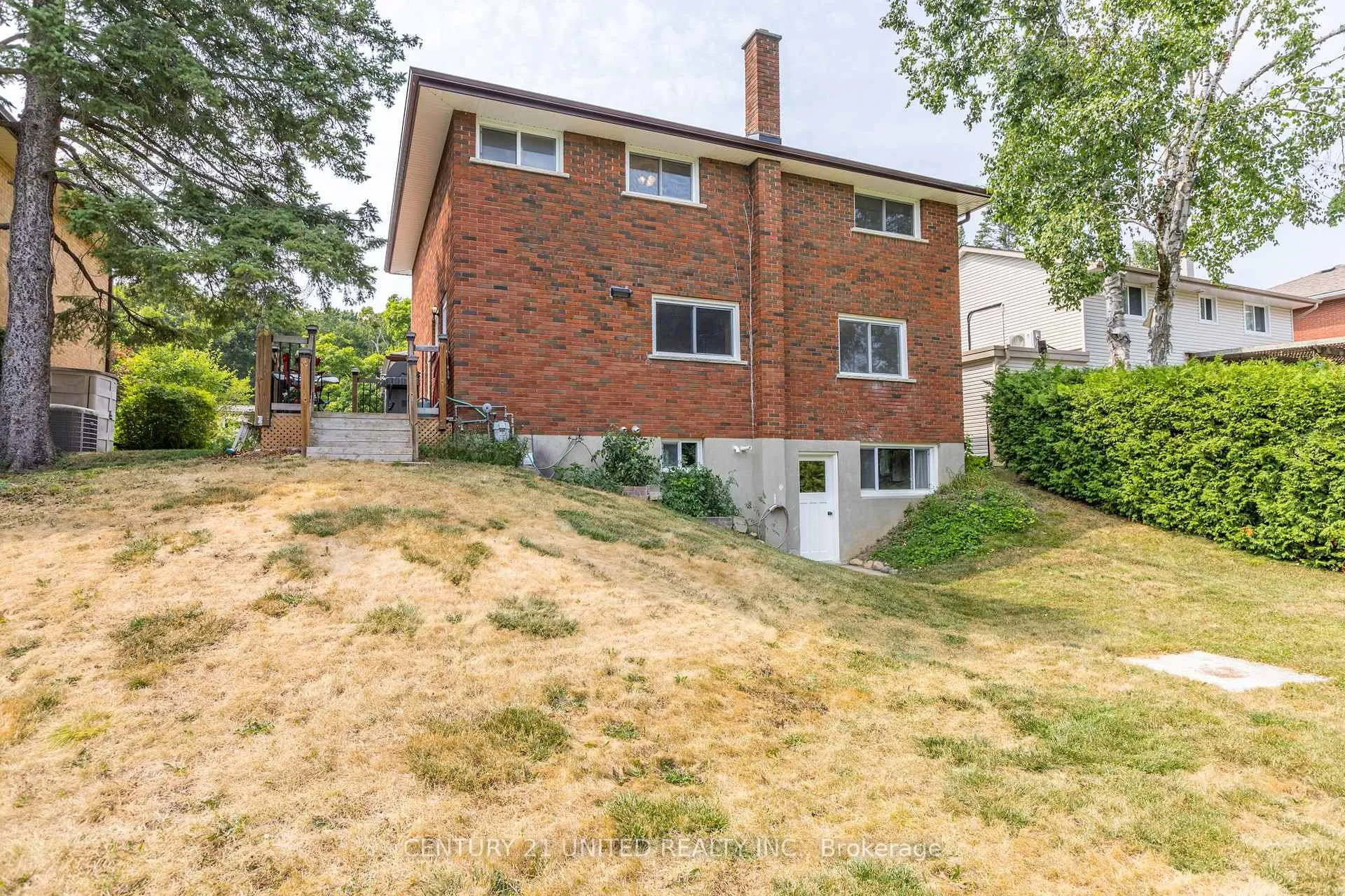 Photo 41 of 1296 Edmison Drive, Peterborough, Northcrest Ward 5 — HOMEH