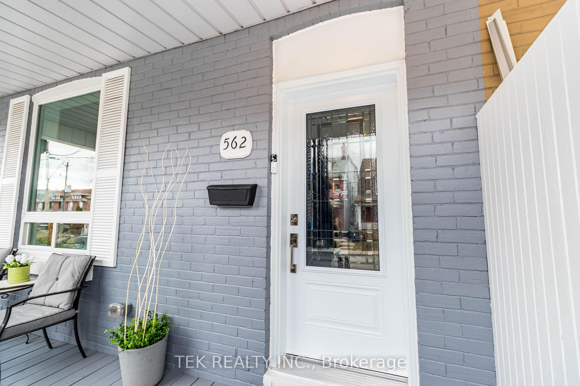 Photo 1 of 562 Pape Avenue, Toronto, North Riverdale — HOMEH
