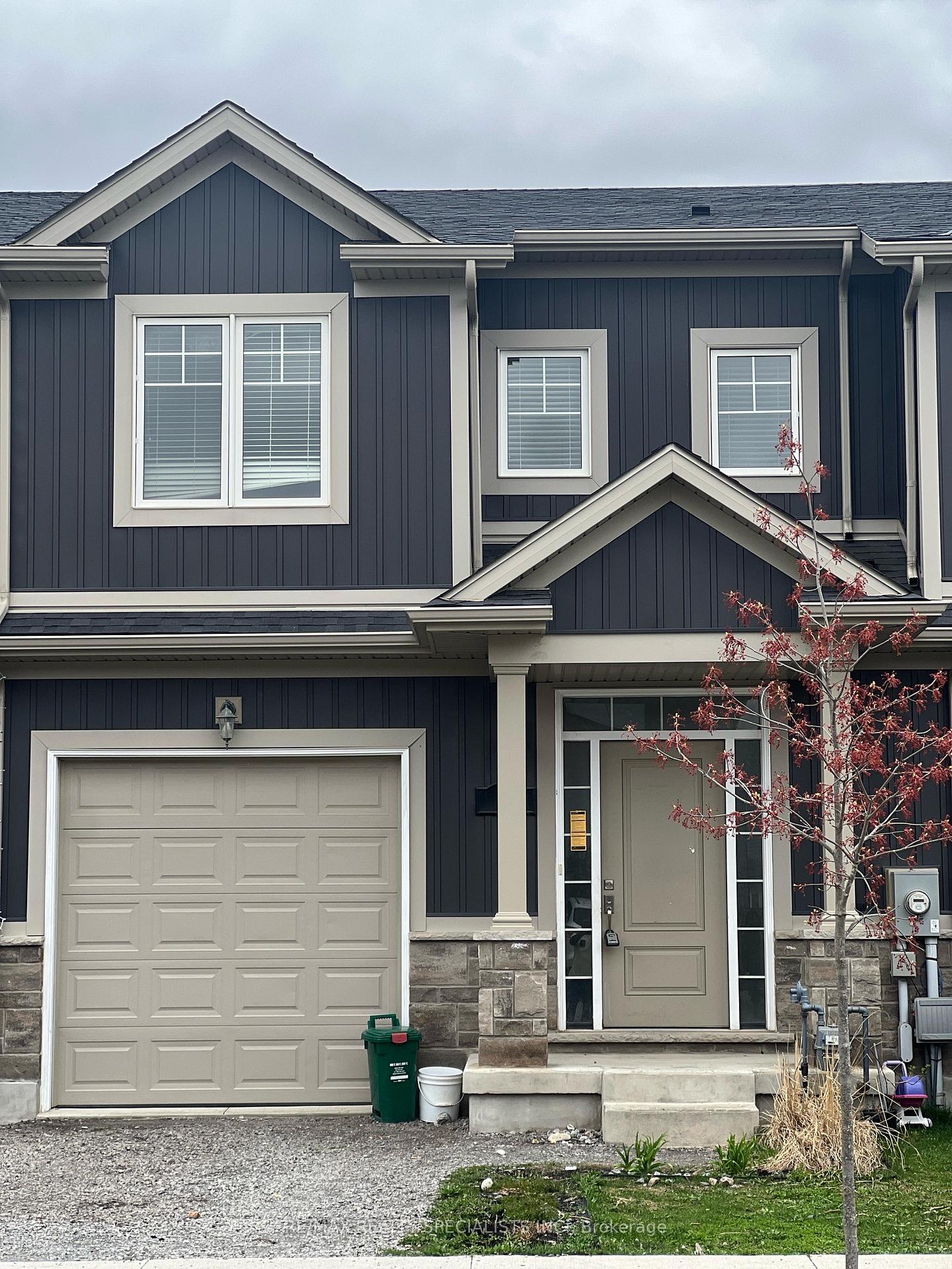 Photo 1 of 12 Damude Avenue, Thorold, Hurricane/Merrittville — HOMEH