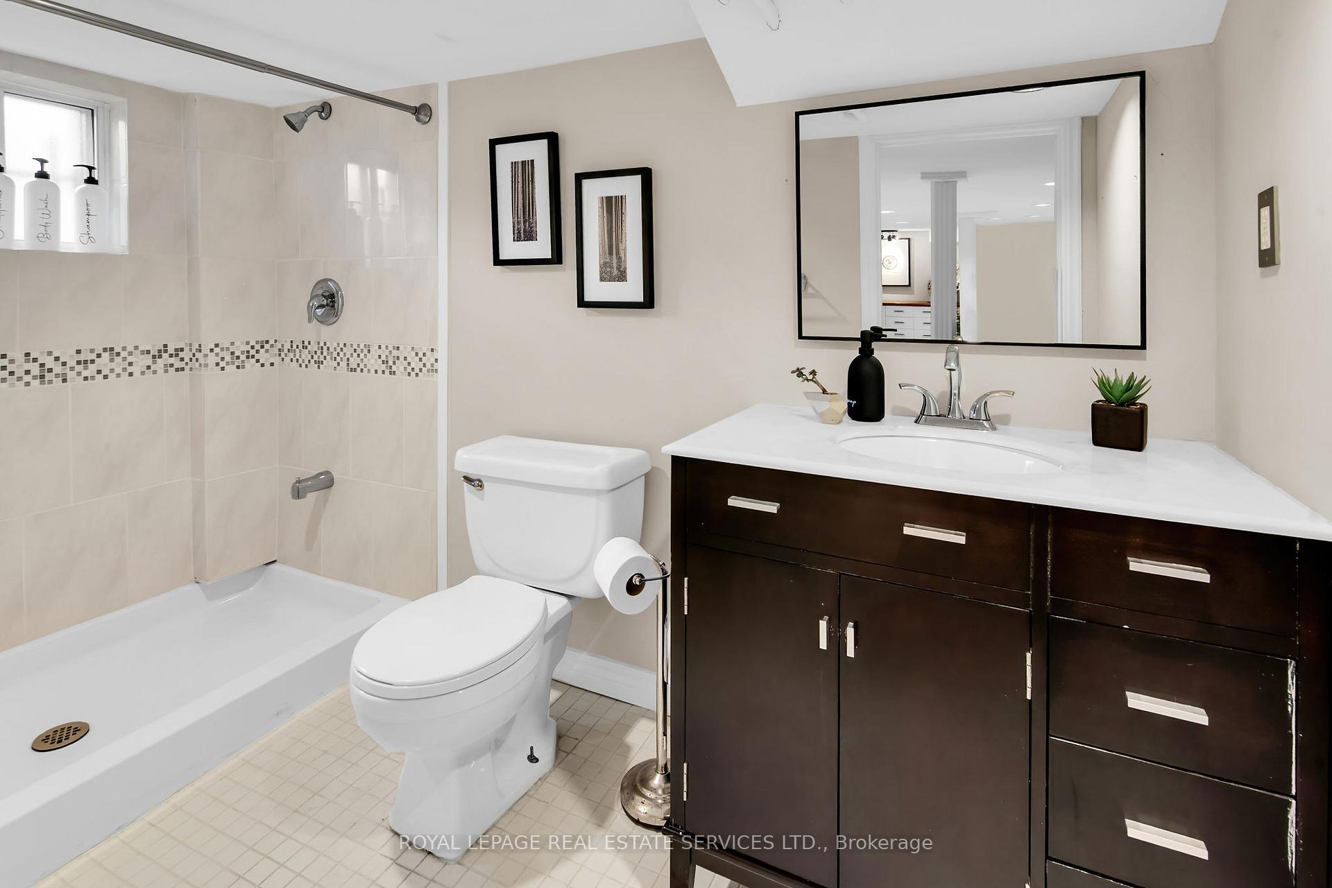 Photo 37 of 224 Brookdale Avenue, Toronto, Lawrence Park North — HOMEH