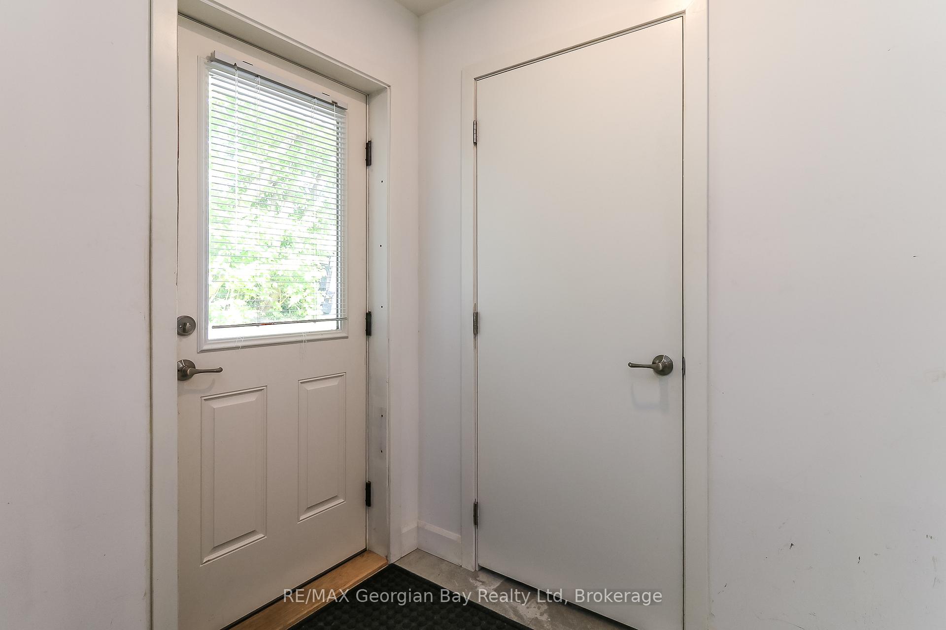 Photo 6 of 415 Talbot Street, Tay, Port McNicoll — HOMEH