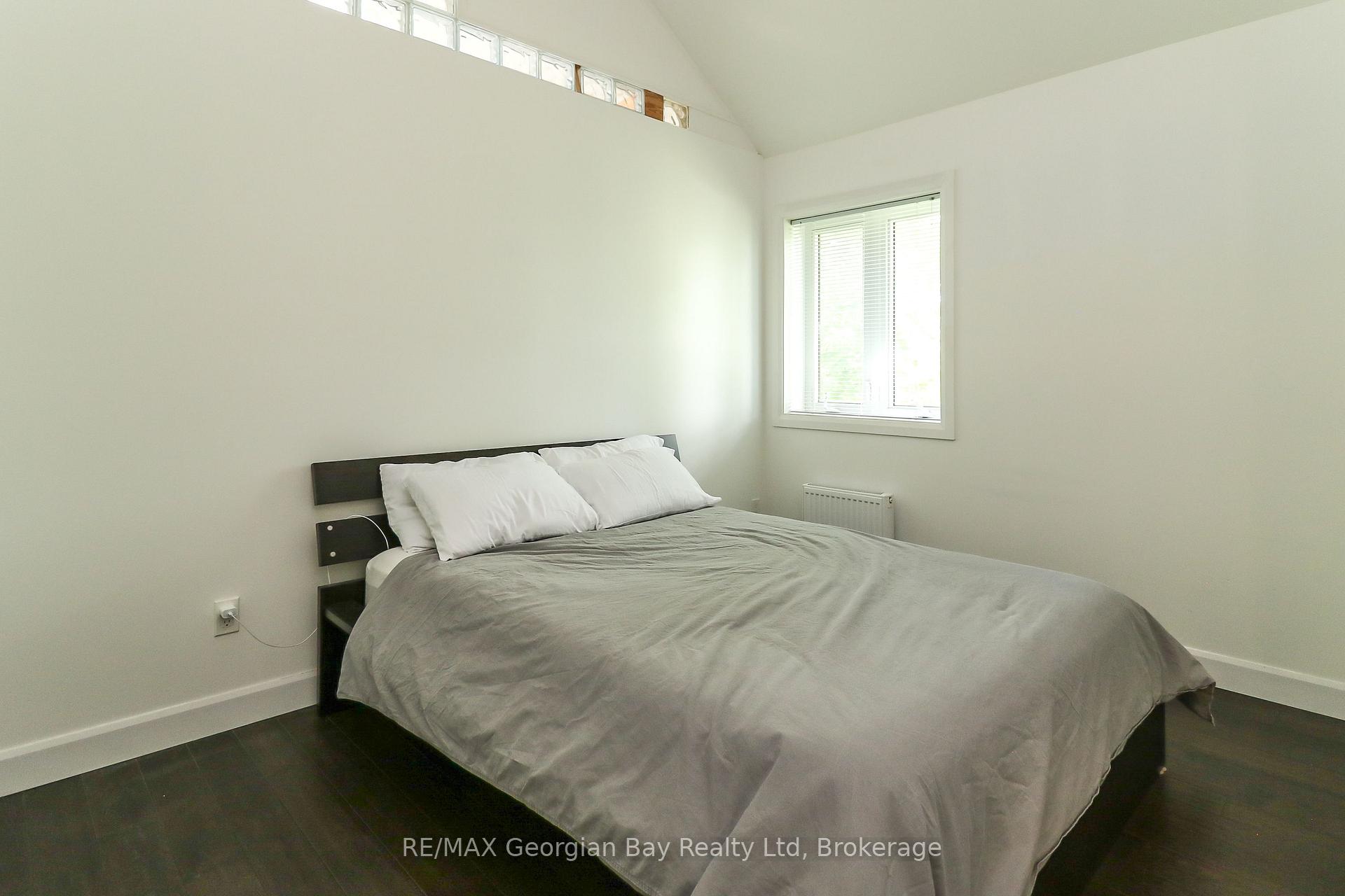 Photo 19 of 415 Talbot Street, Tay, Port McNicoll — HOMEH