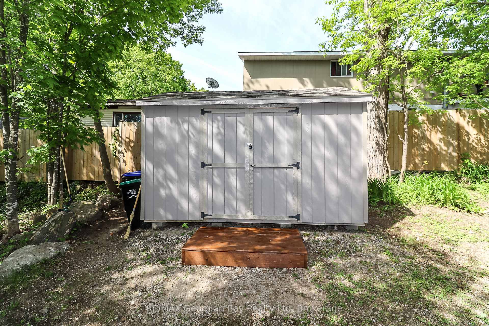 Photo 31 of 415 Talbot Street, Tay, Port McNicoll — HOMEH
