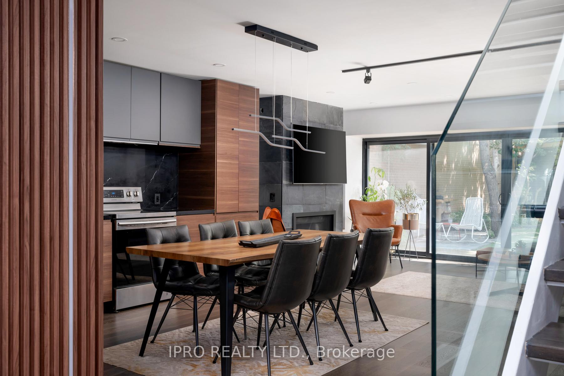 Photo 12 of 127 Barker Avenue, Toronto, Danforth Village-East York — HOMEH