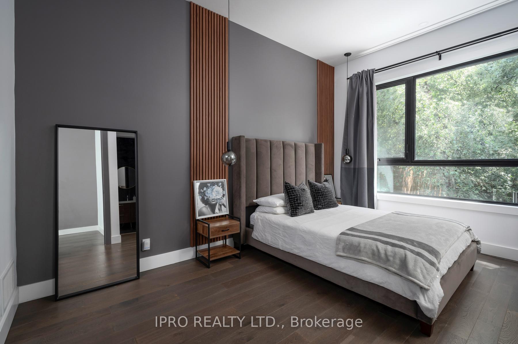 Photo 26 of 127 Barker Avenue, Toronto, Danforth Village-East York — HOMEH