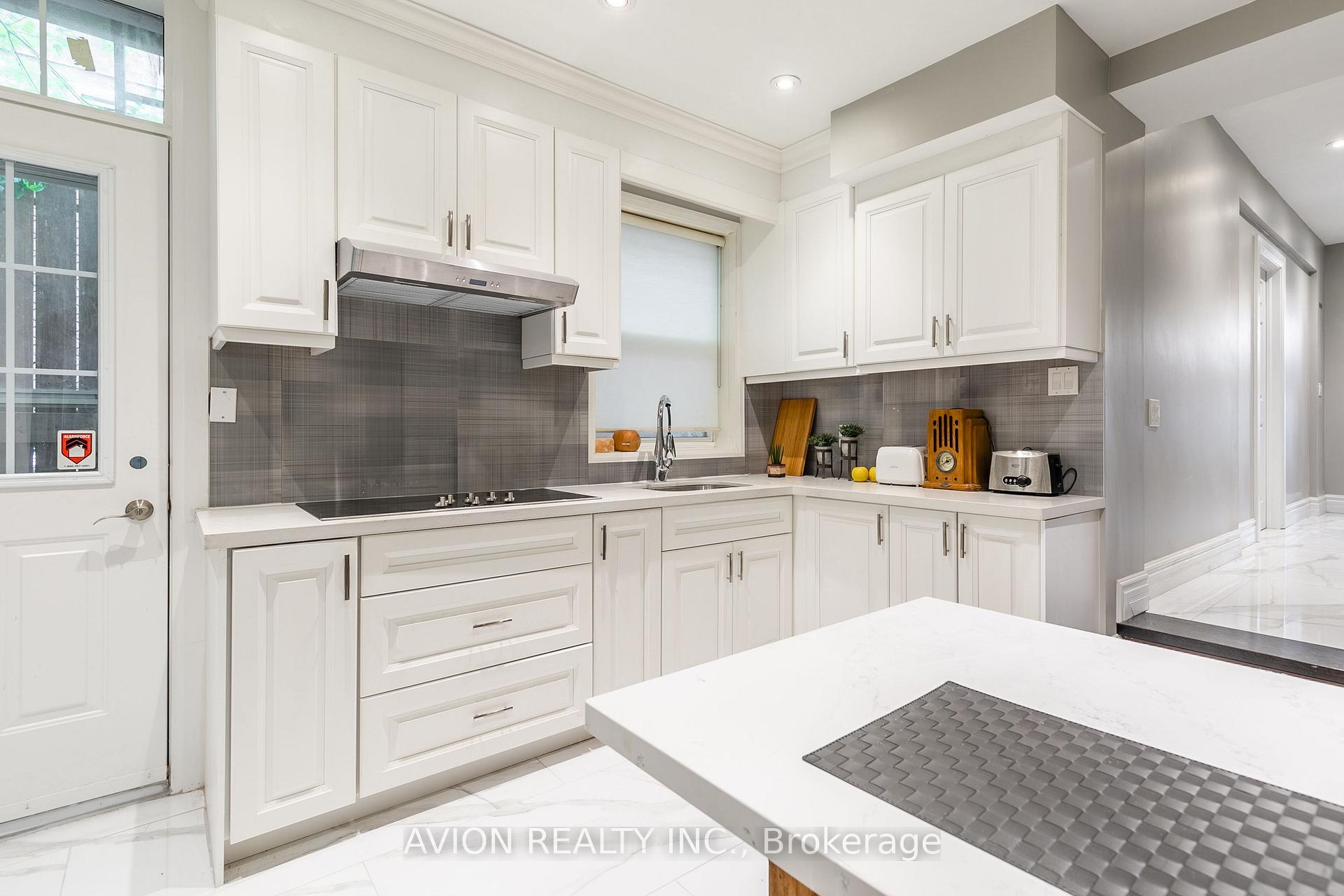 Photo 3 of 83 Sullivan Street, Toronto, Kensington-Chinatown — HOMEH