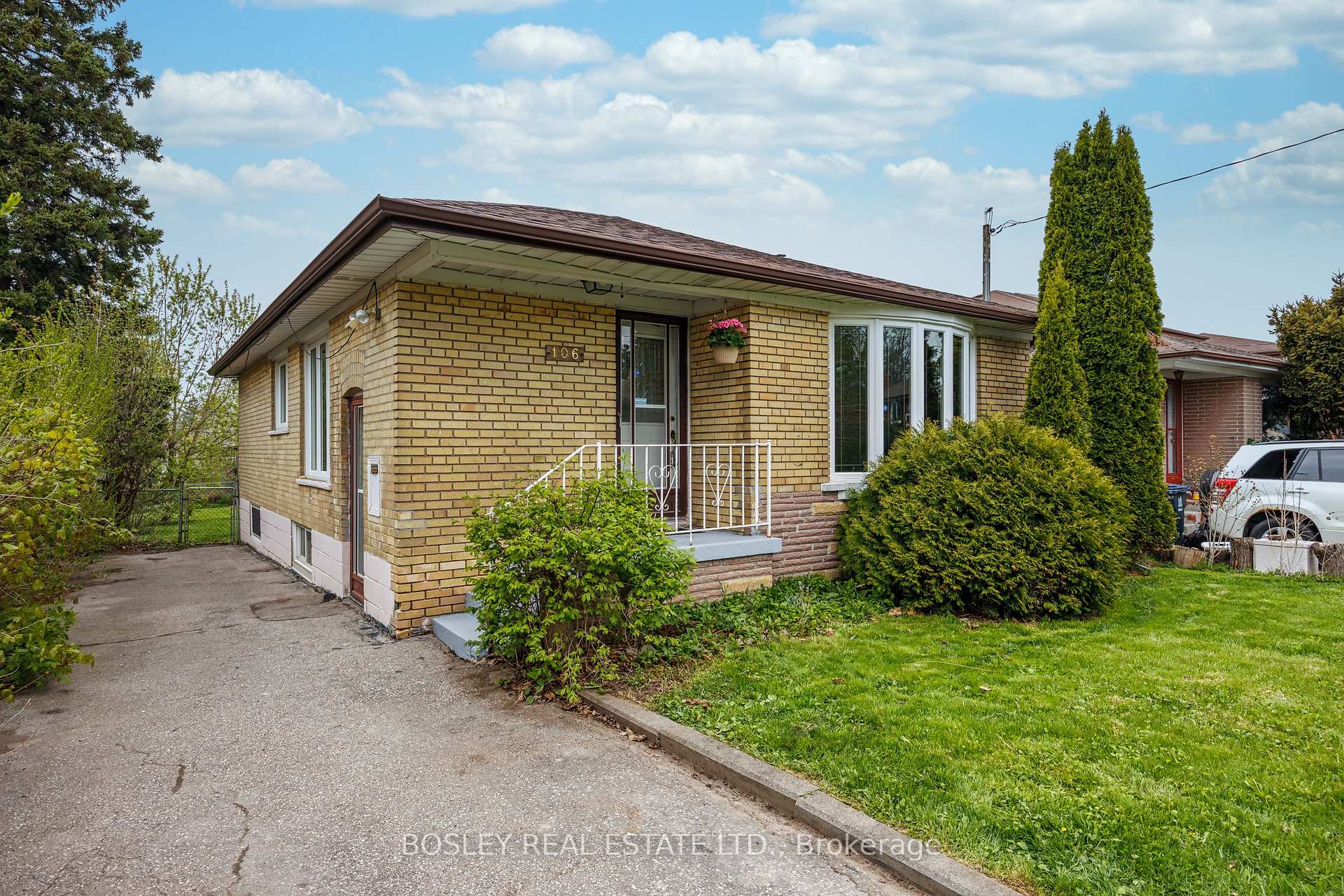 Front of 106 Brenda Crescent