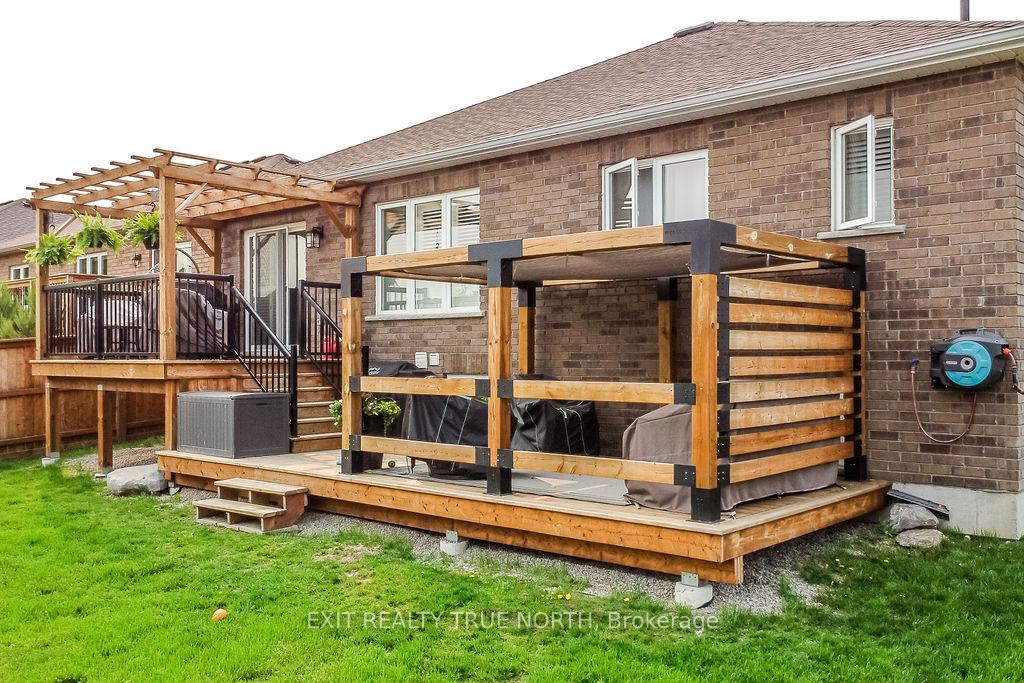 Photo 29 of 36 Hunter Avenue, Tay, Victoria Harbour — HOMEH