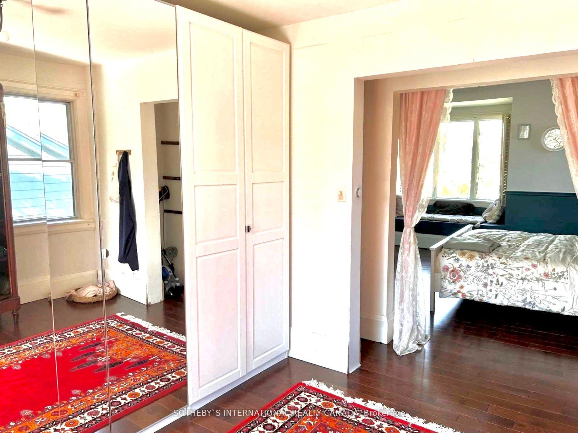 Photo 18 of 44 De Vere Gardens, Toronto, Bedford Park-Nortown — HOMEH